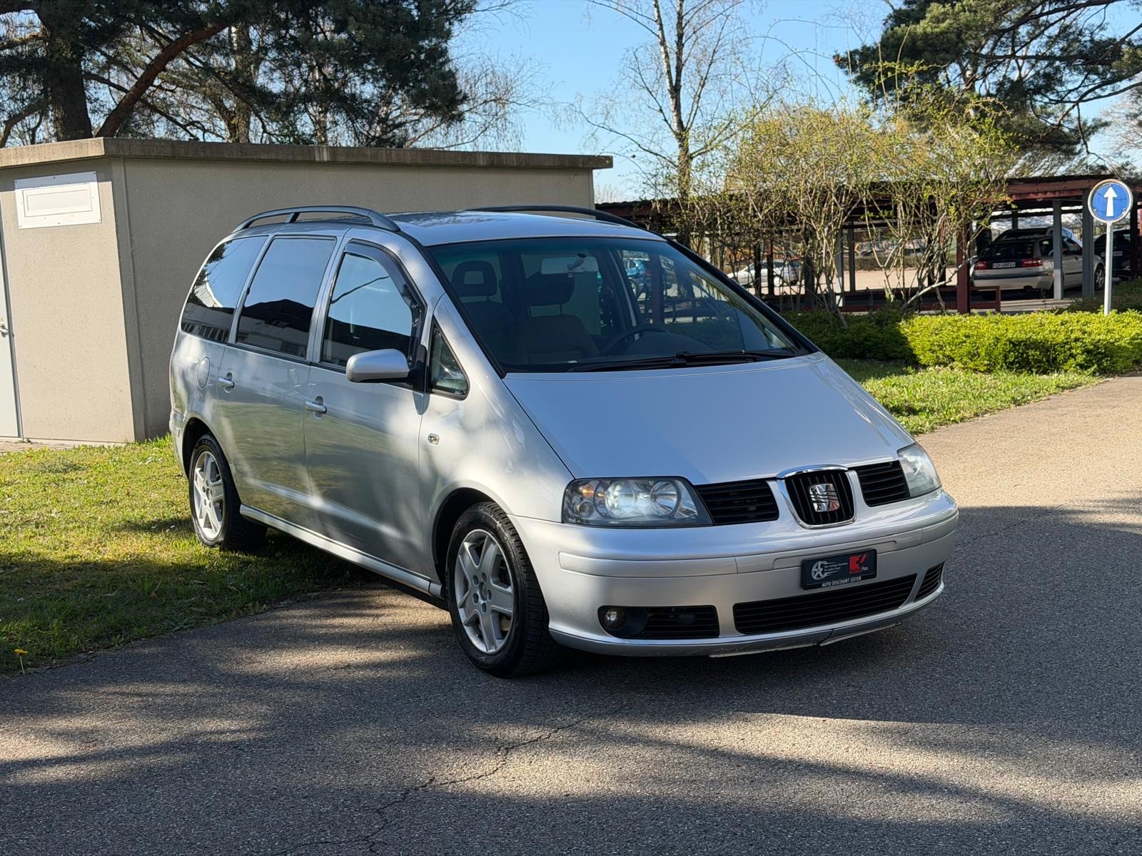 SEAT Alhambra 2.0 TDI Advantage-image-1