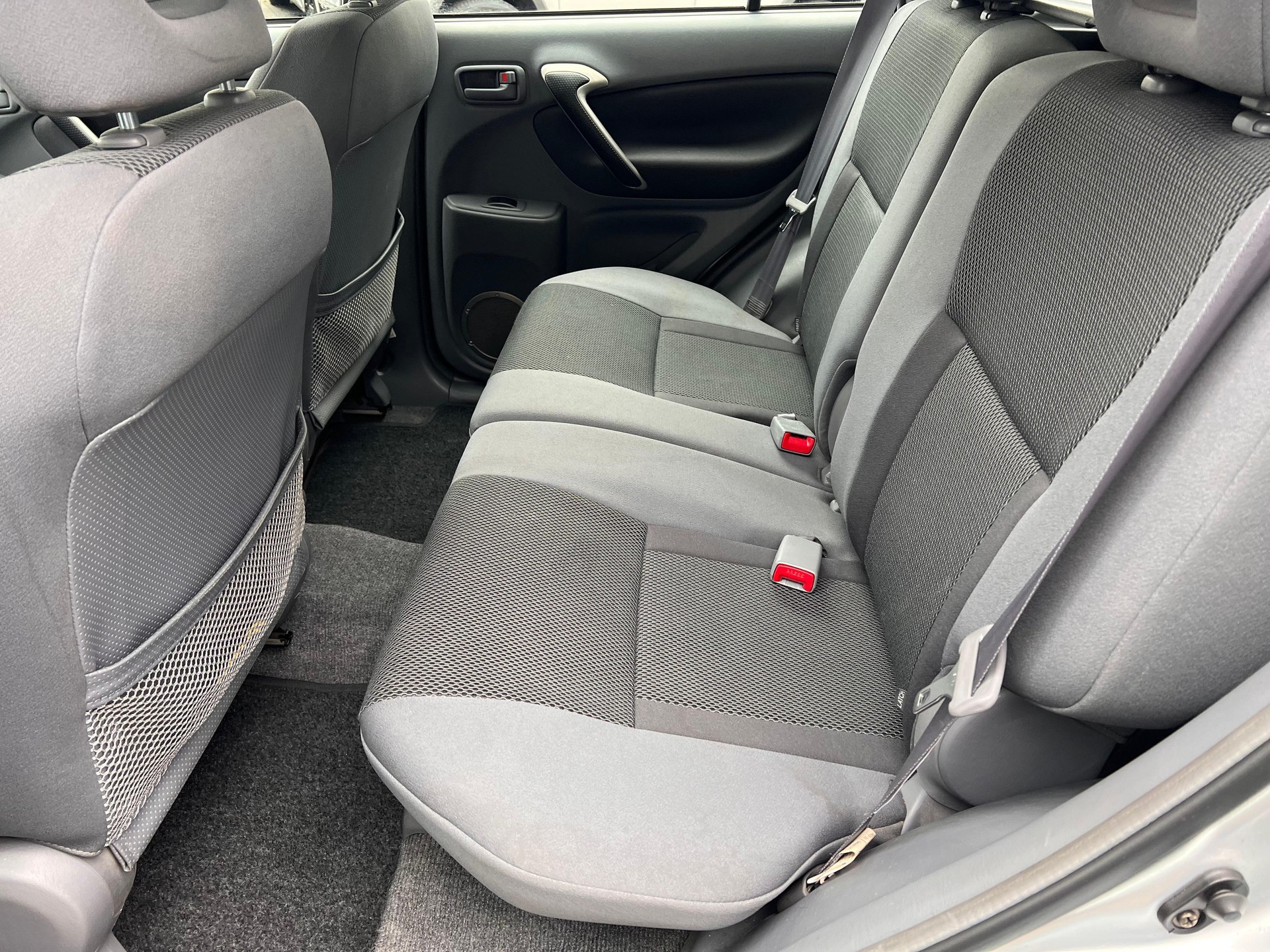 TOYOTA RAV4 2.0i-16V Linea Sol-image-10
