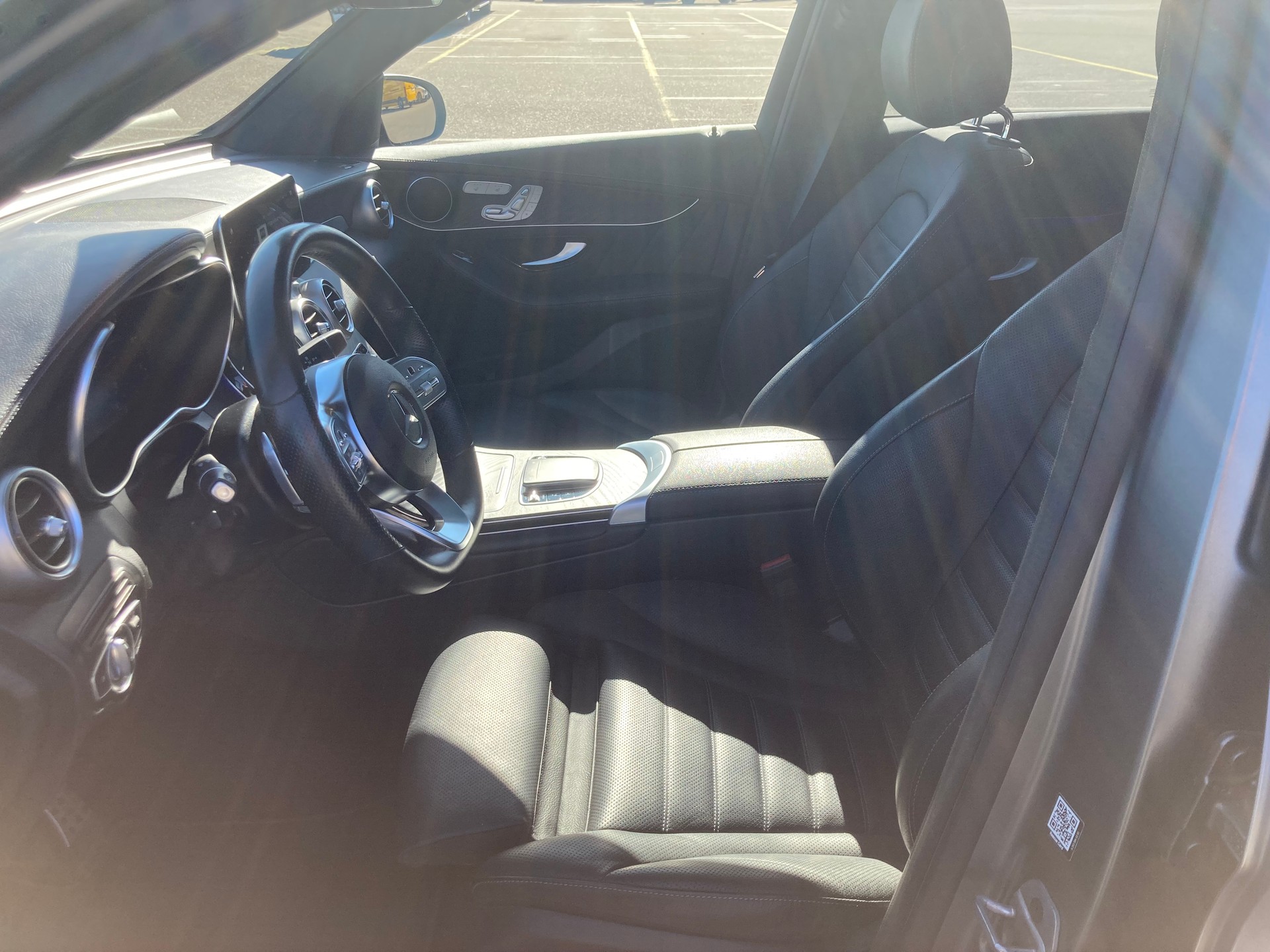 MERCEDES-BENZ GLC 300d 9G-Tronic 4 Matic AMG Line-image-4