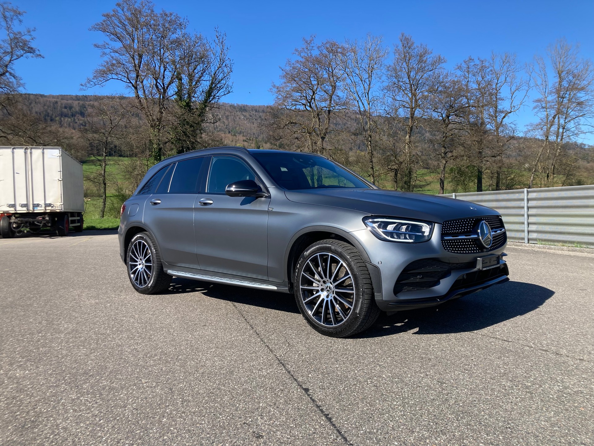 MERCEDES-BENZ GLC 300d 9G-Tronic 4 Matic AMG Line-image-0
