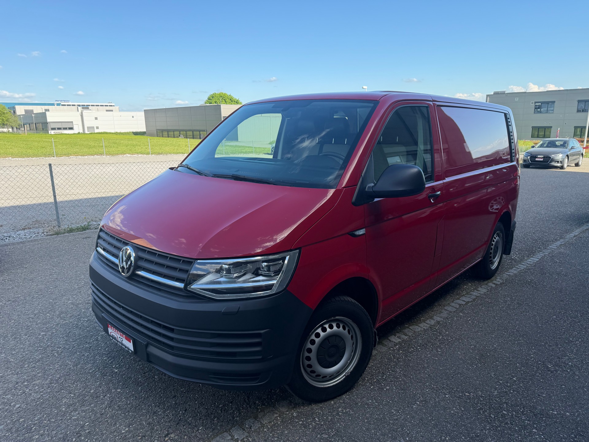 VW T6 2.0 TDI 4Motion * Gr. Navigation ** Xenon ** Klimaanlage ** Tempomat ** Nutzlast 1108 ** Frisch Ab MFK-image-0