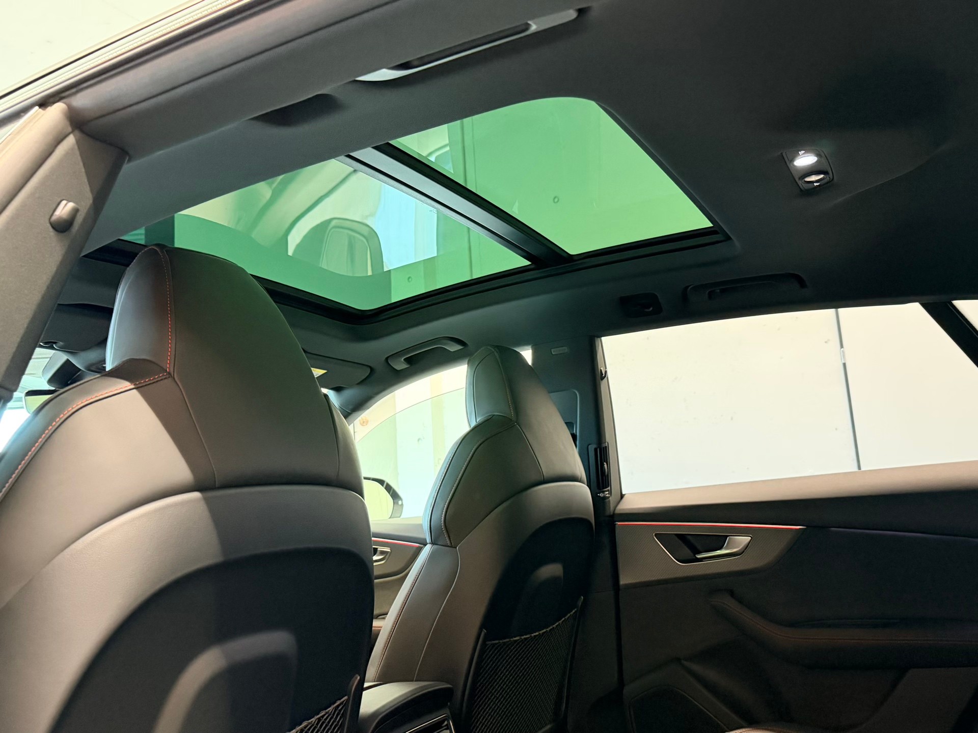 AUDI RSQ8 performance quattro-image-17