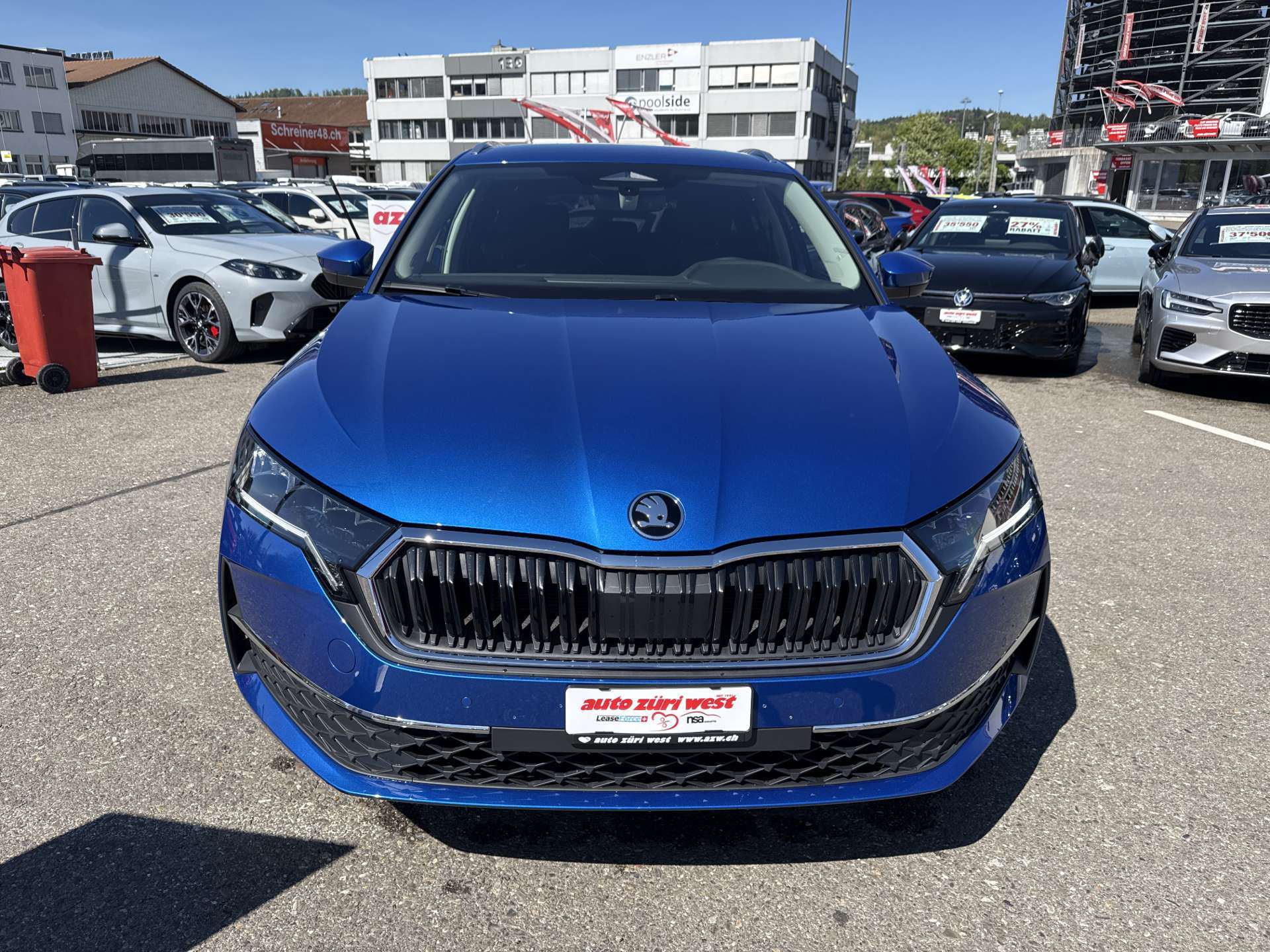 SKODA Octavia Combi 2.0 TDi 150 Selection DSG-Automat-image-13
