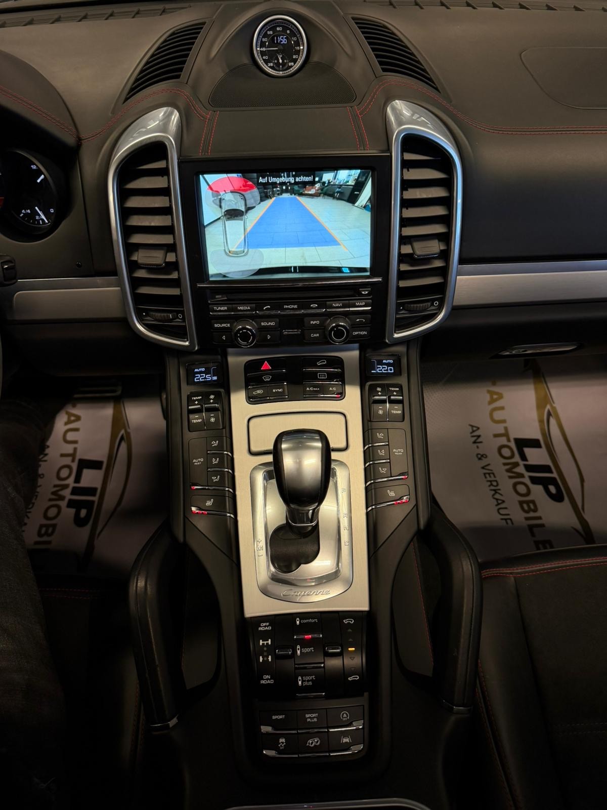 PORSCHE Cayenne GTS-image-11