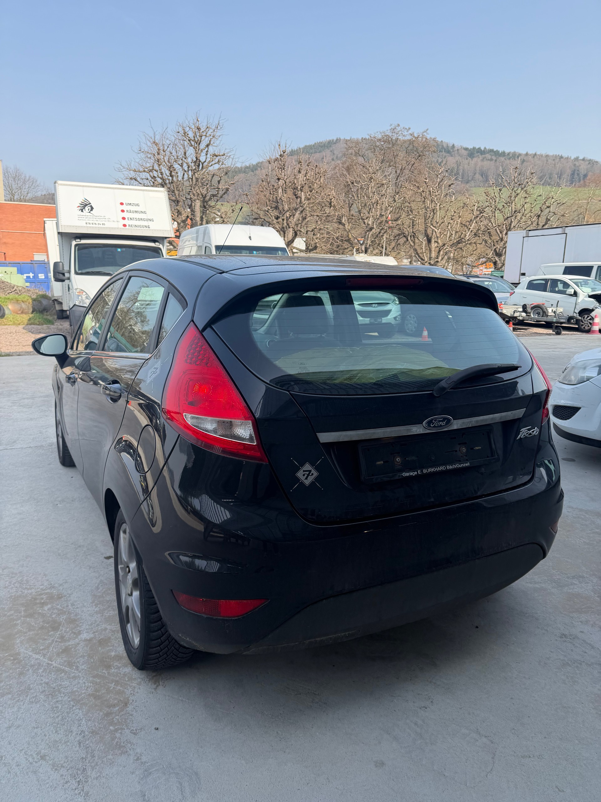 FORD Fiesta 1.4 16V Titanium-image-4
