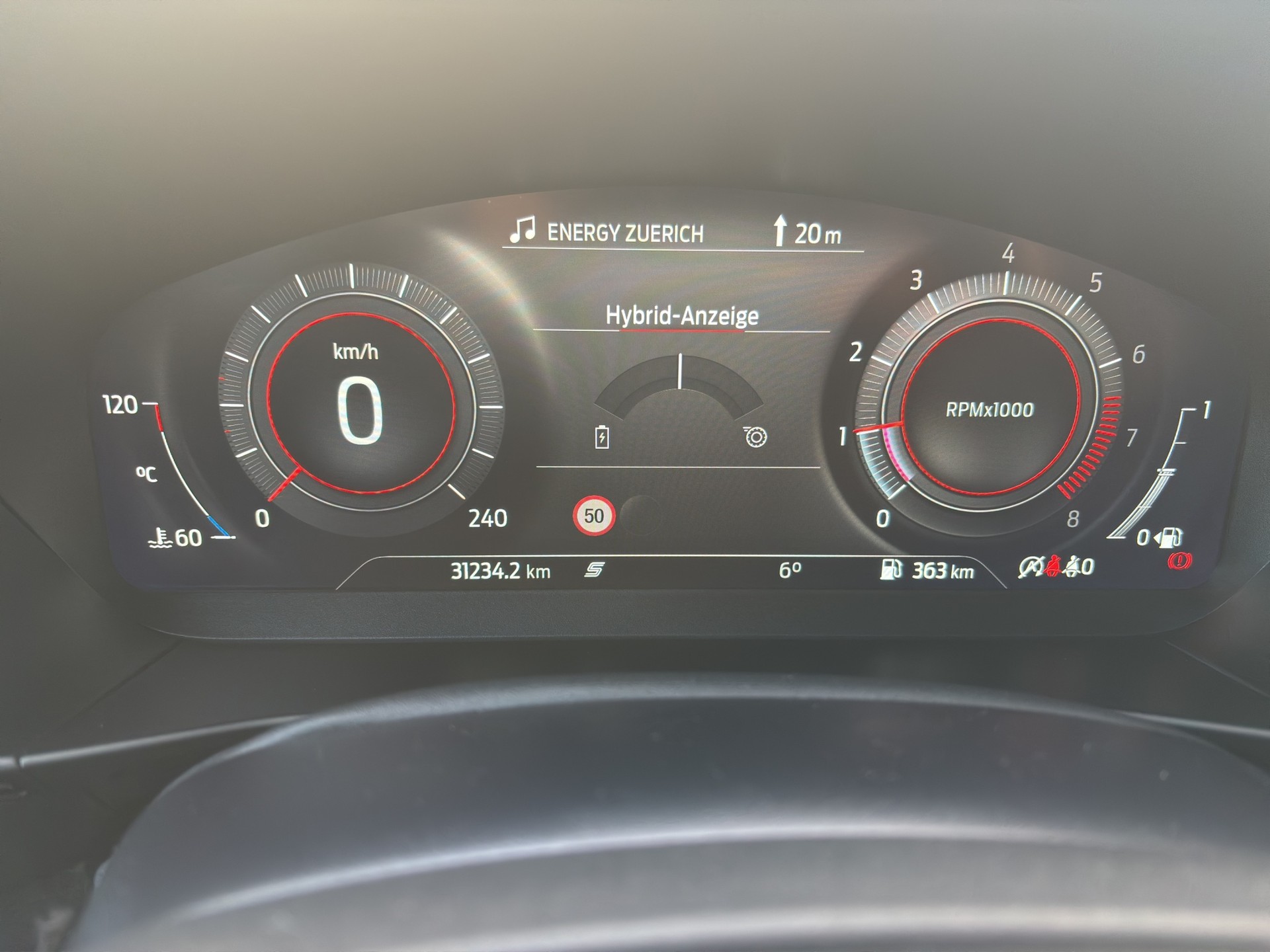 FORD Focus 1.0 MHEV ST-Line Vignale-image-5