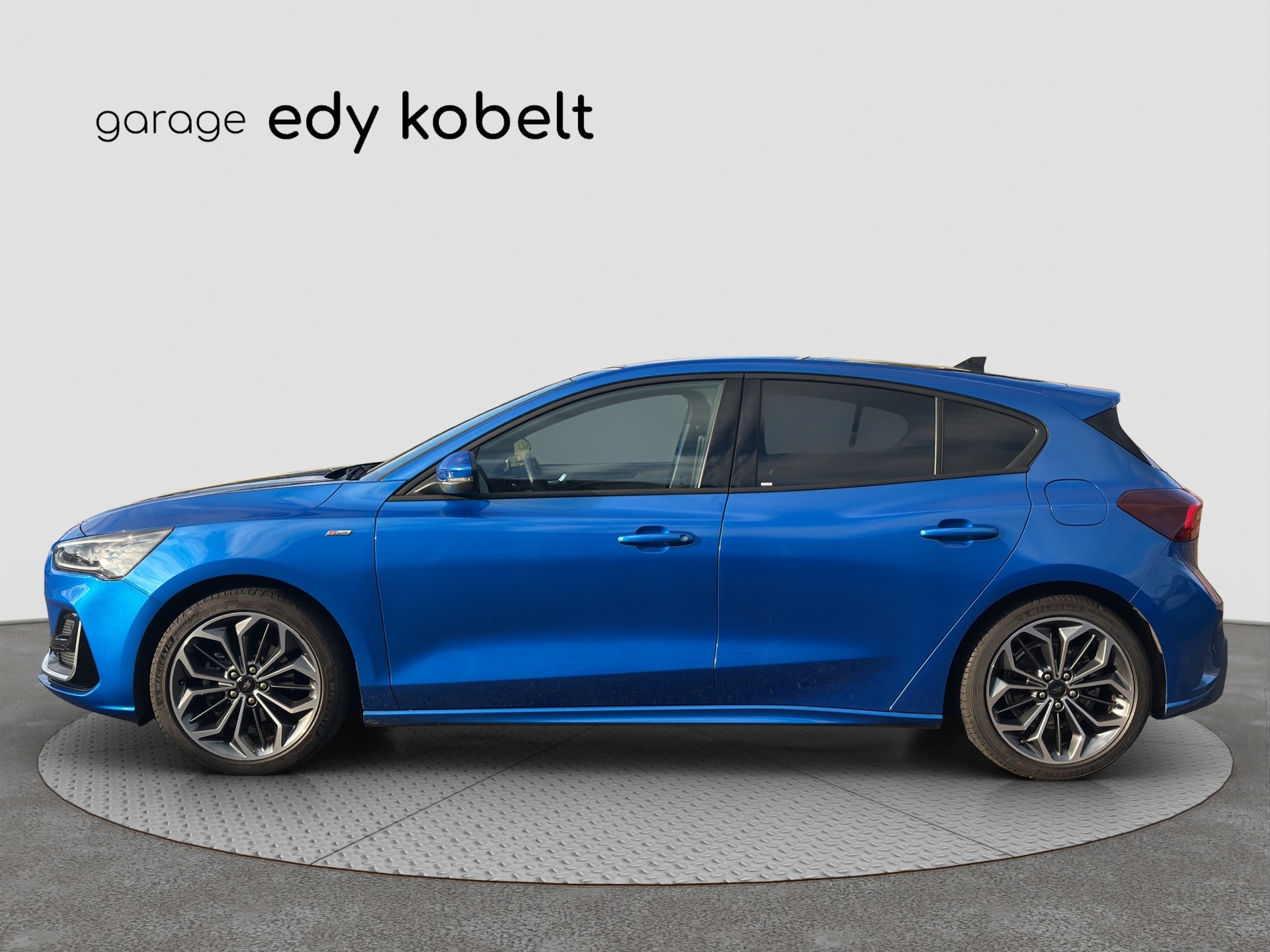 FORD Focus 1.0 MHEV ST-Line Vignale-image-1