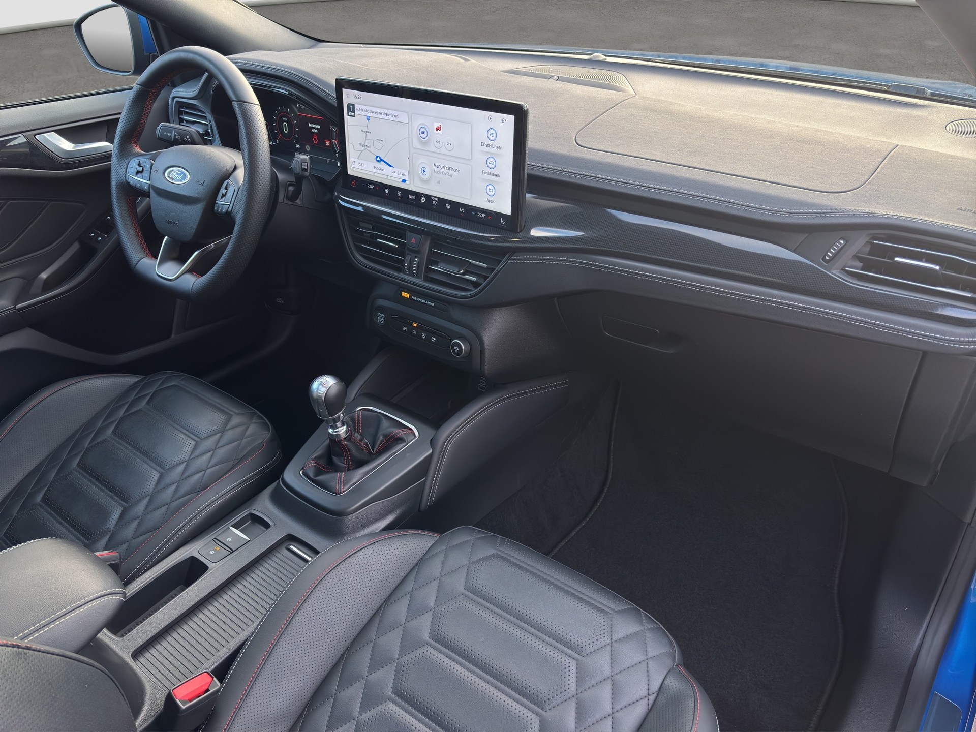FORD Focus 1.0 MHEV ST-Line Vignale-image-11