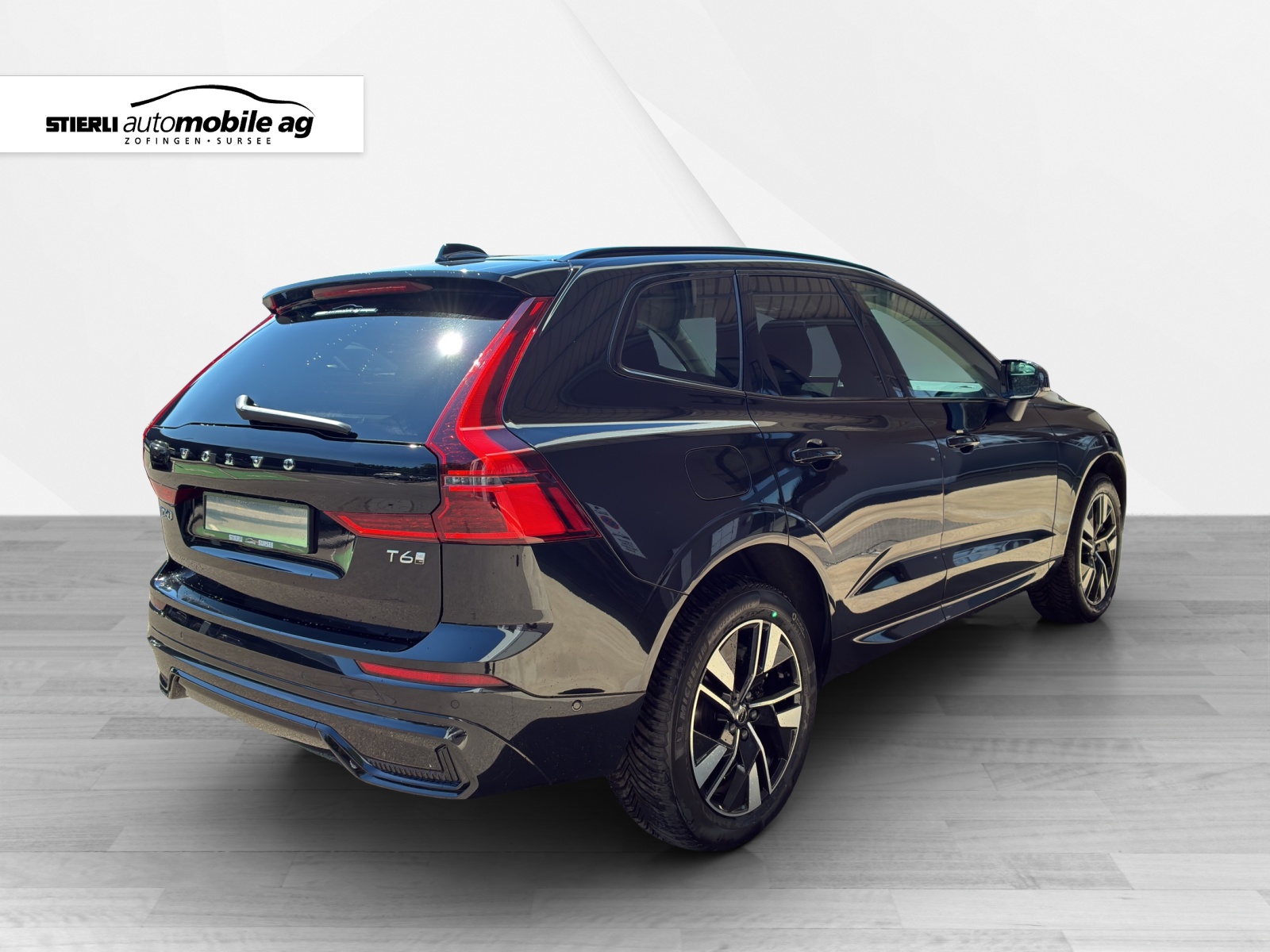 VOLVO XC60 2.0 T6 TE Plus Dark eAWD-image-4