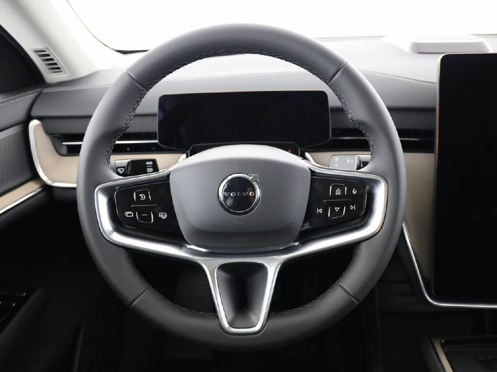 VOLVO EX 90 Twin Ultra AWD / 800V-image-20