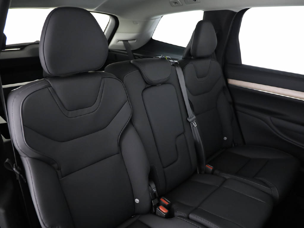 VOLVO EX 90 Twin Ultra AWD / 800V-image-14