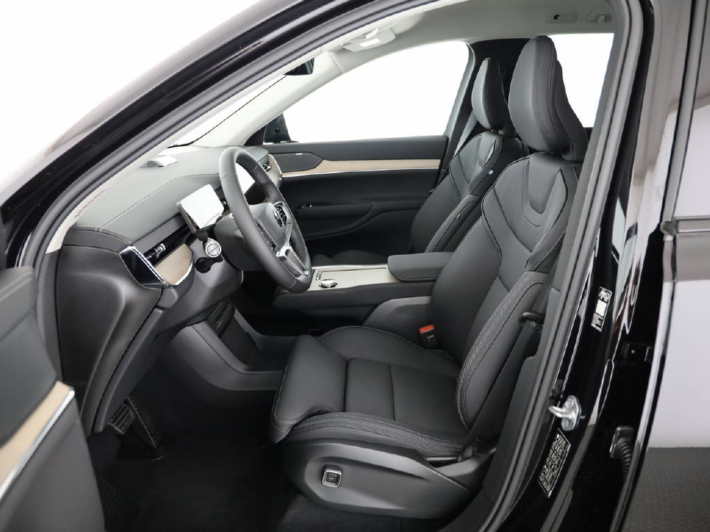 VOLVO EX 90 Twin Ultra AWD / 800V-image-1