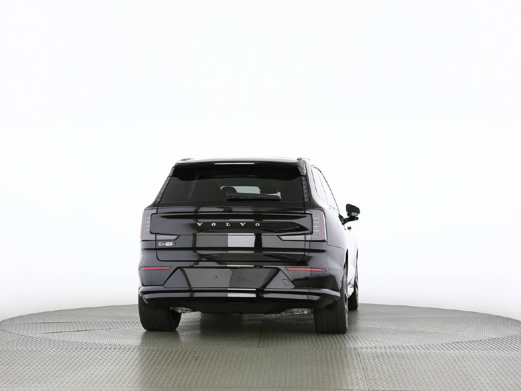 VOLVO EX 90 Twin Ultra AWD / 800V-image-5