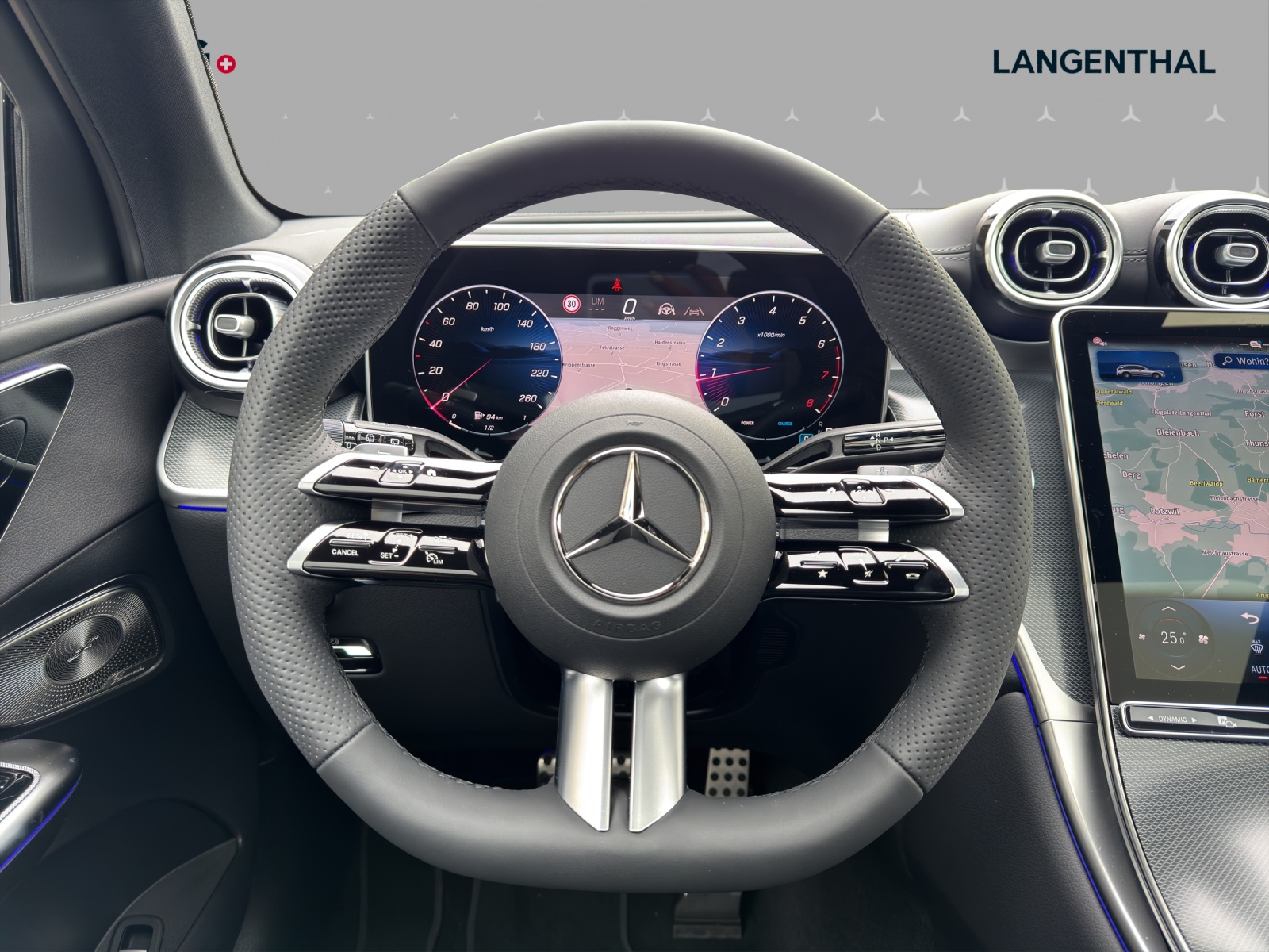 MERCEDES-BENZ GLC 200 4Matic 9G-Tronic-image-9