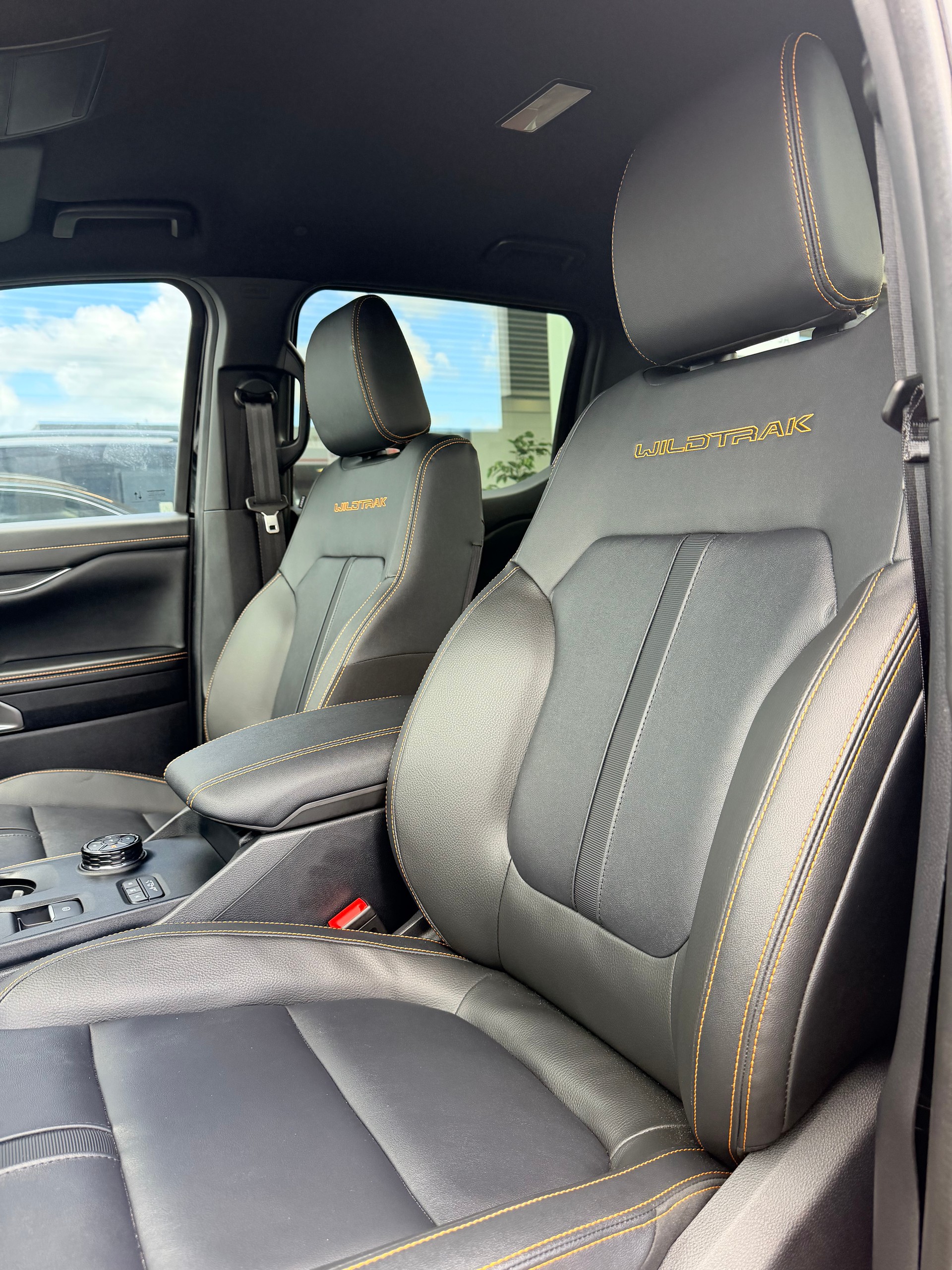 FORD Ranger Wildtrak 2.3 Eco Boost e-4WD Automat-image-11