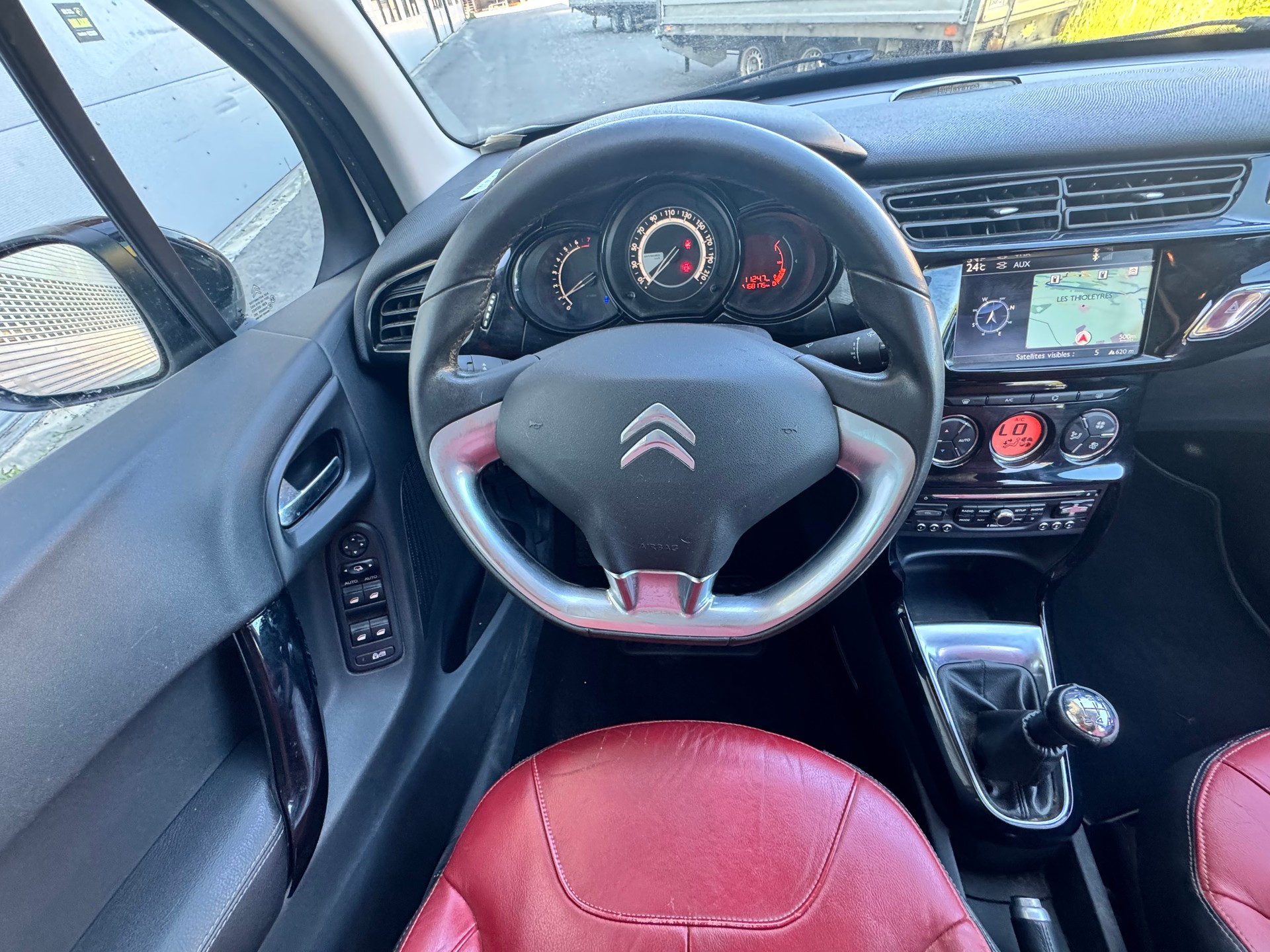 CITROEN C3 1.6i 16V Red Block-image-8