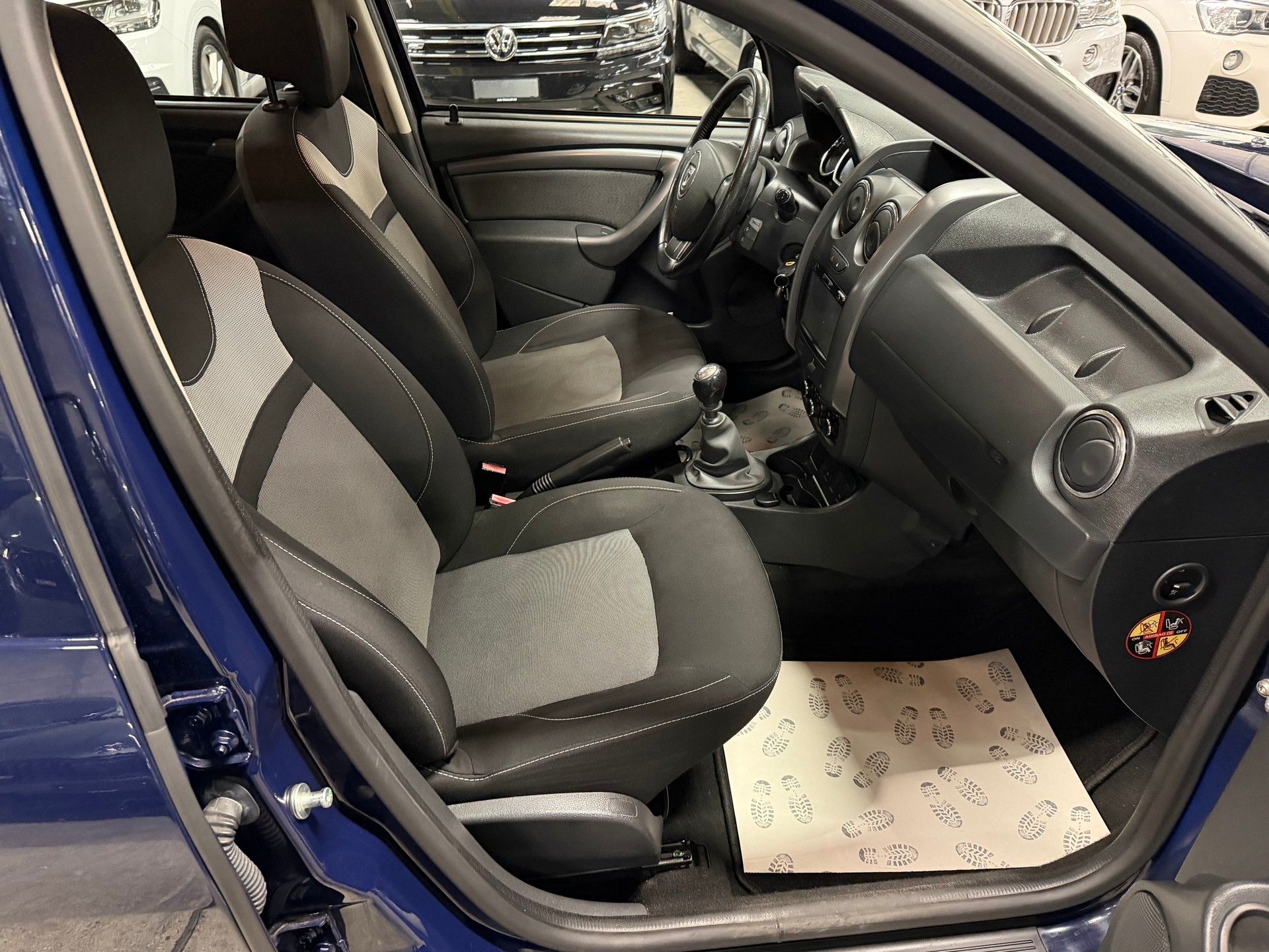 DACIA Duster 1.2 T Ambiance 4x2-image-13