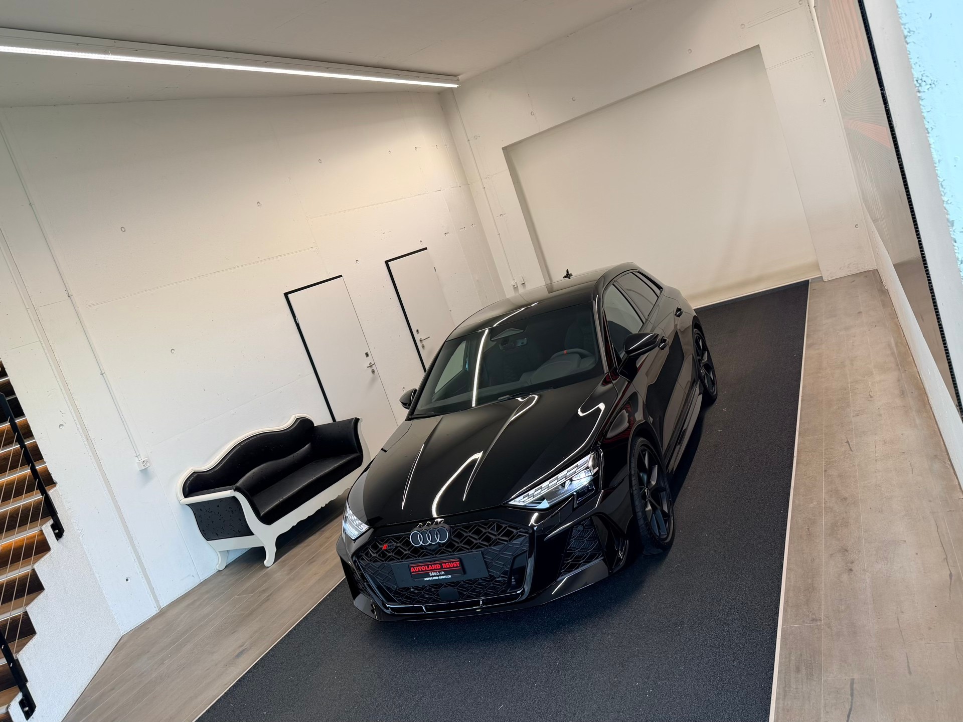 AUDI RS3 Sportback 2.5 TSI quattro S-tronic-showroom-element-3