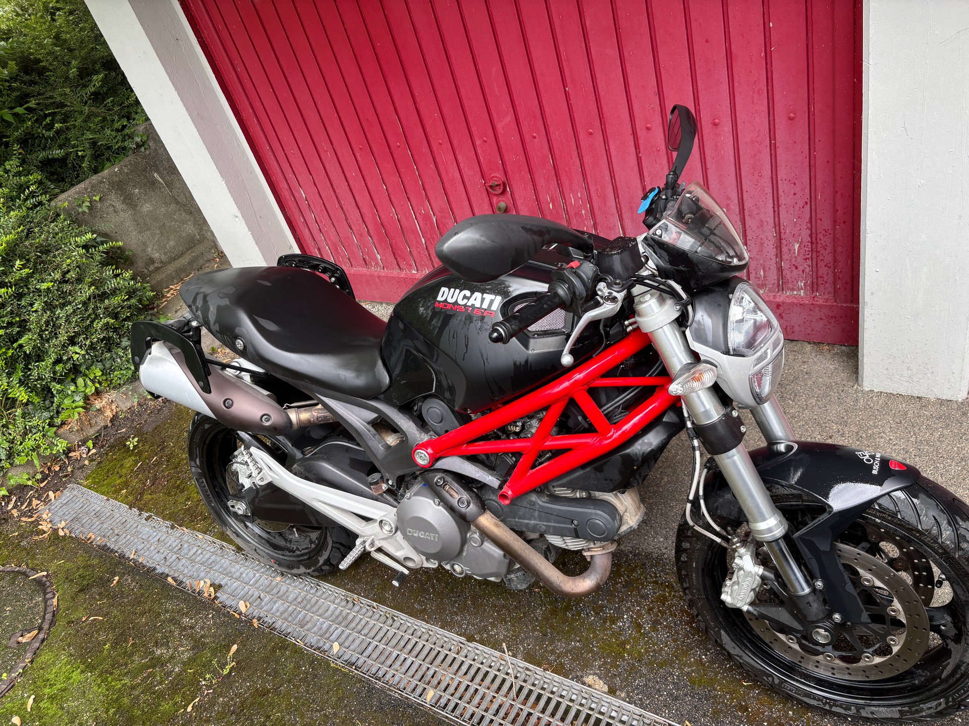 DUCATI Monster 696M ABS