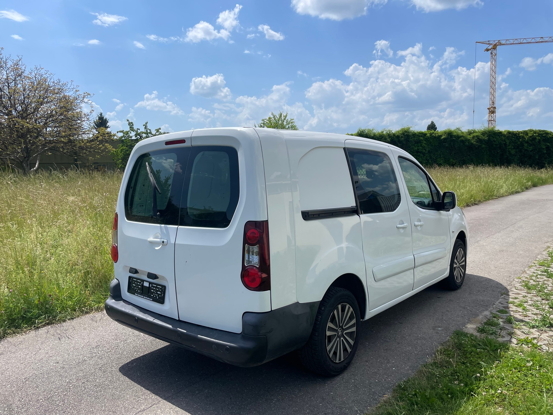 PEUGEOT Partner 1.6 BlueHDI S&S Active-image-4