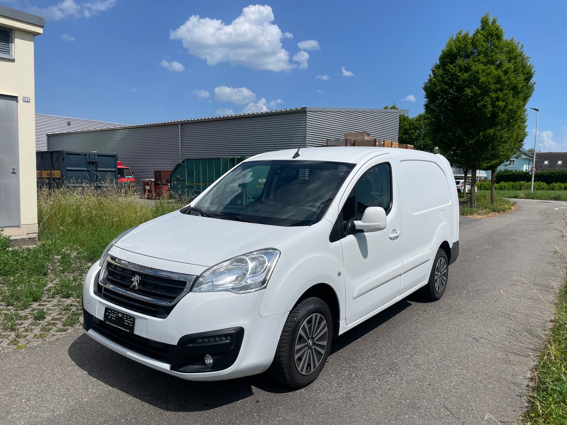 PEUGEOT Partner 1.6 BlueHDI S&S Active-image-1