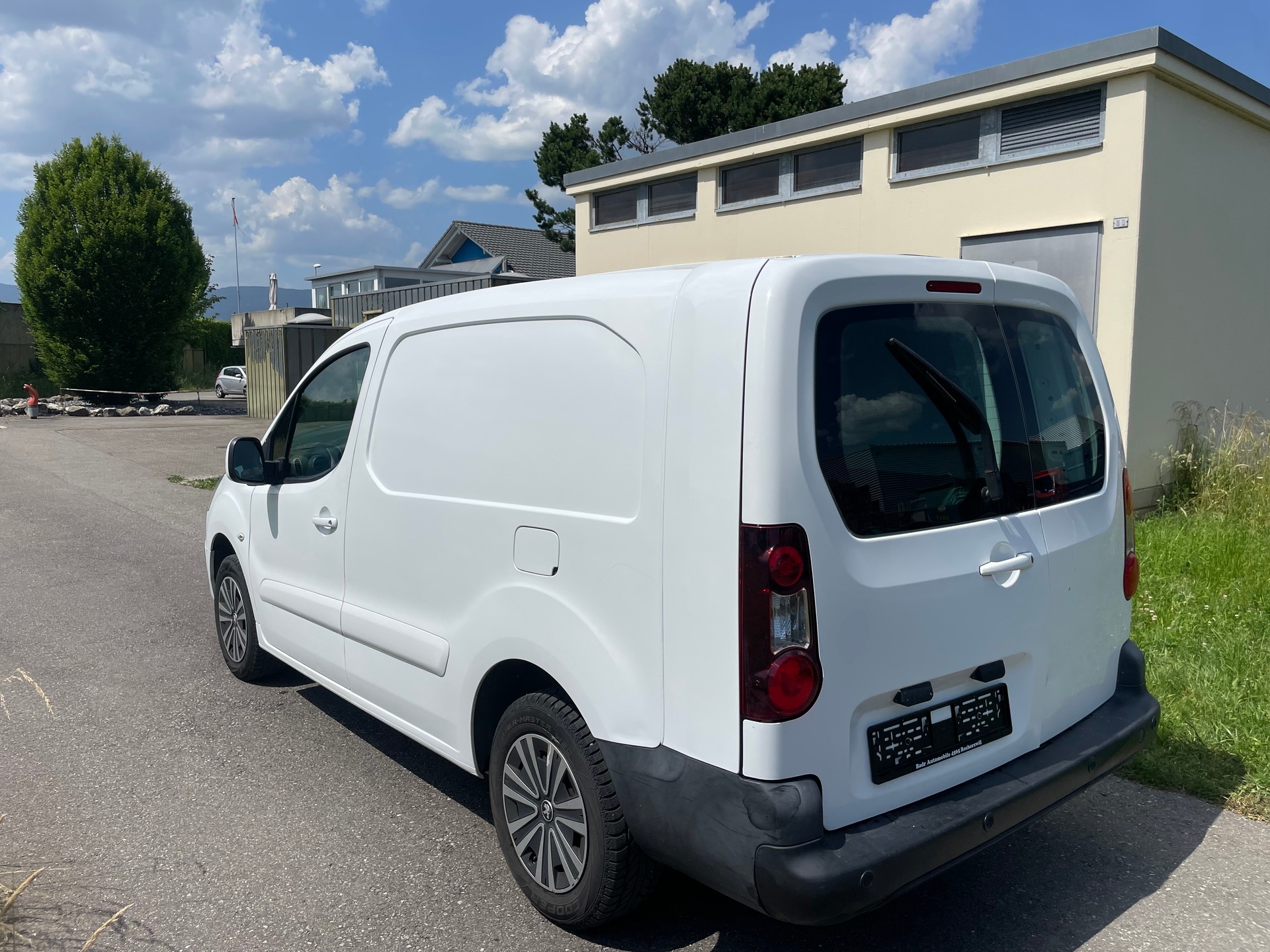 PEUGEOT Partner 1.6 BlueHDI S&S Active-image-5