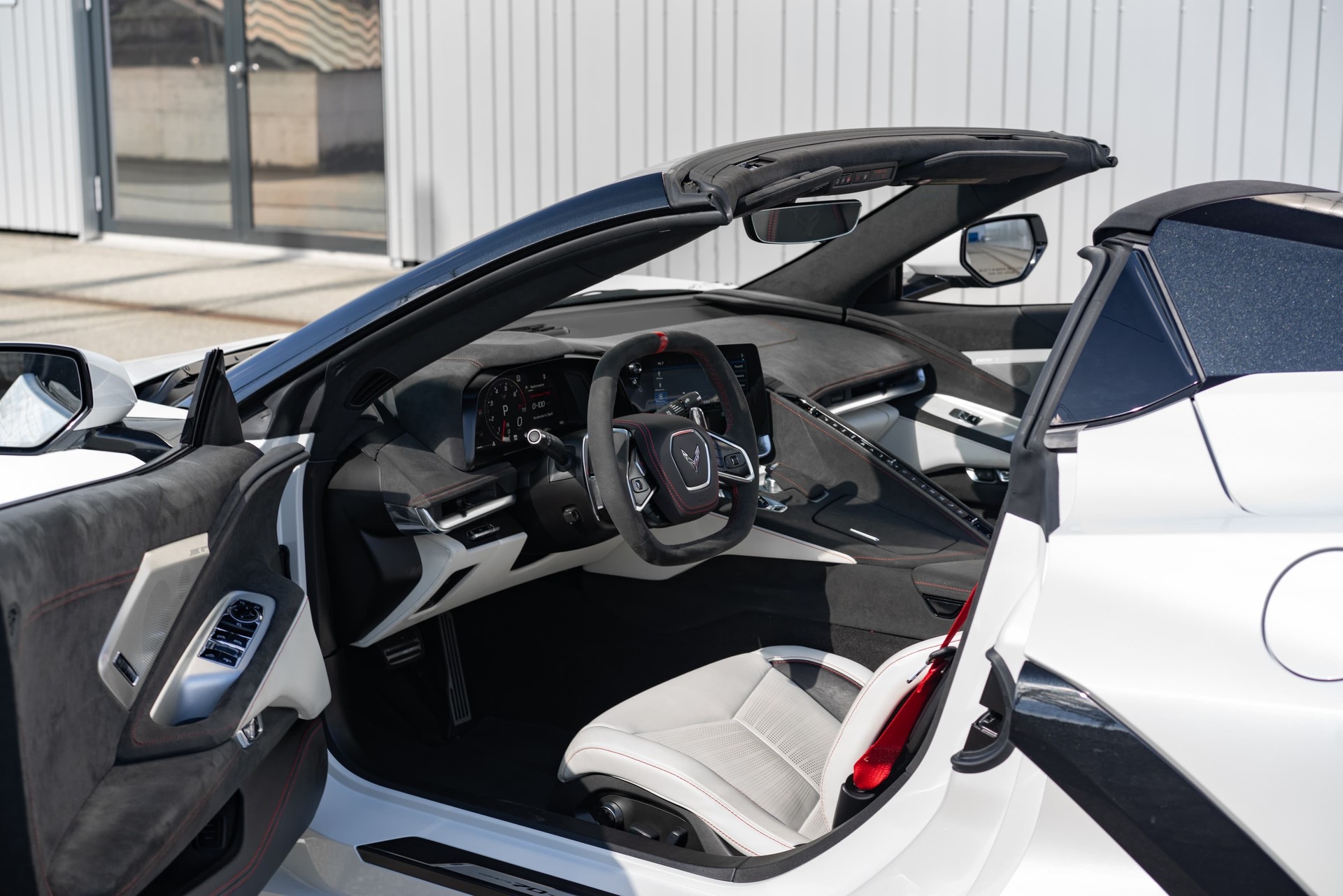CHEVROLET Corvette C8 Stingray 3LT, Z51-Package, 70th Anniversary HTC-image-7