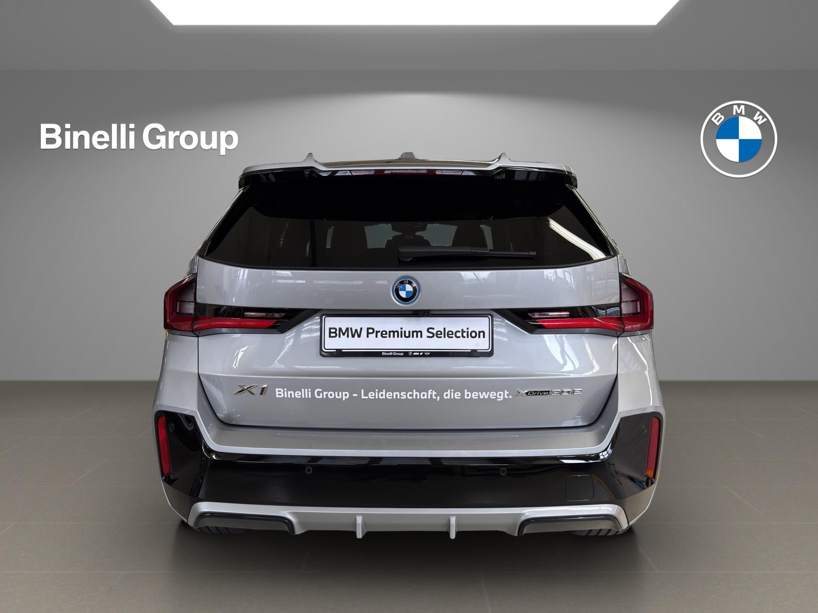 BMW X1 30e xDrive paddles-image-15