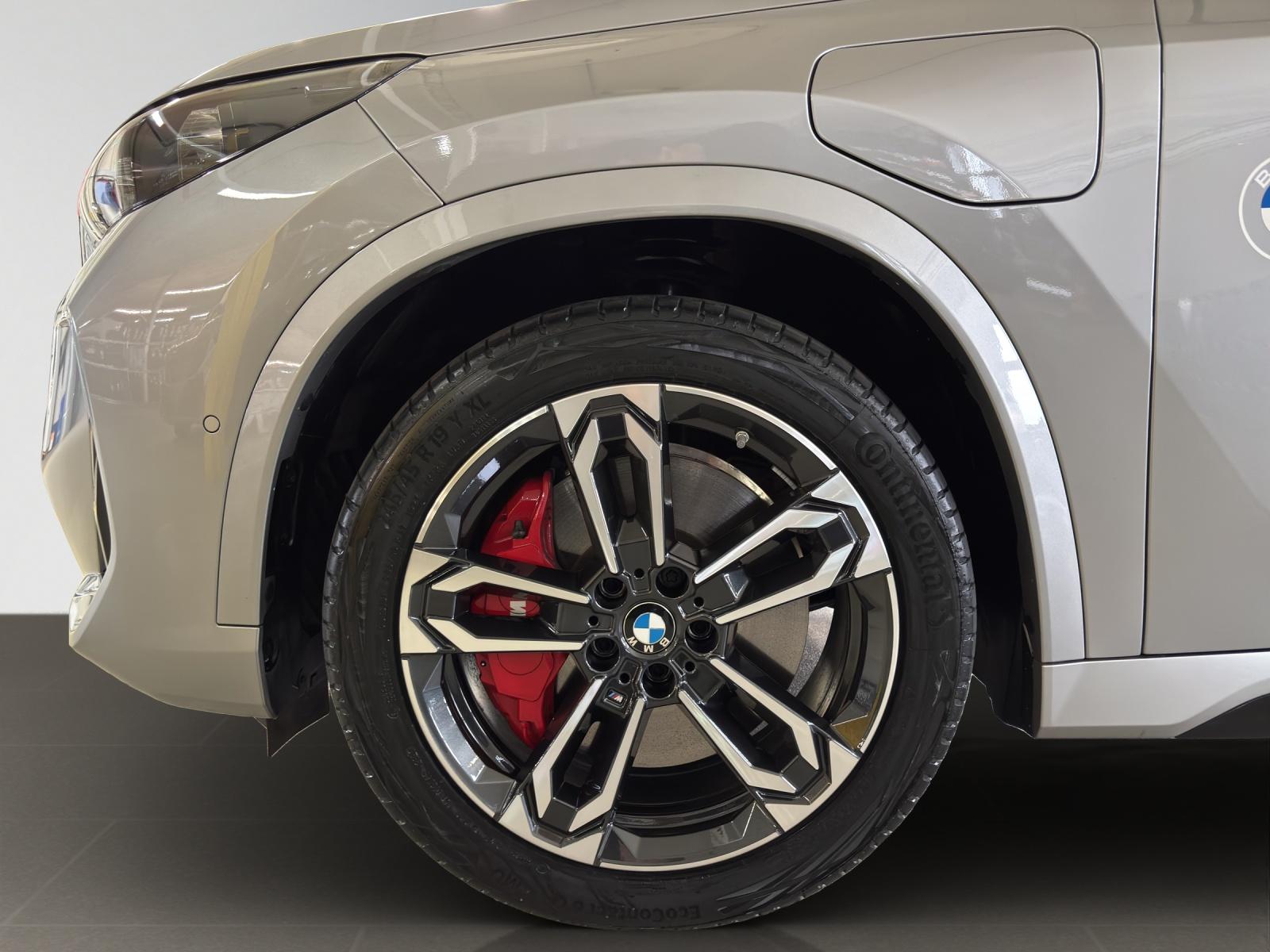 BMW X1 30e xDrive paddles-image-4