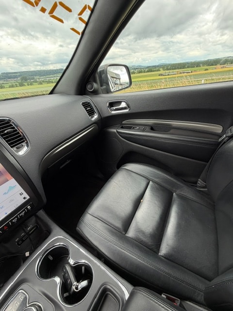 DODGE Durango-image-12