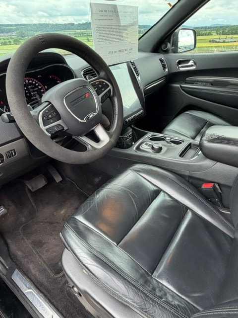 DODGE Durango-image-9