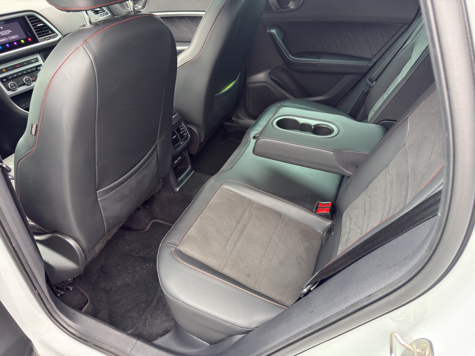 SEAT Ateca 1.5 TSI EVO Hola FR DSG-image-11