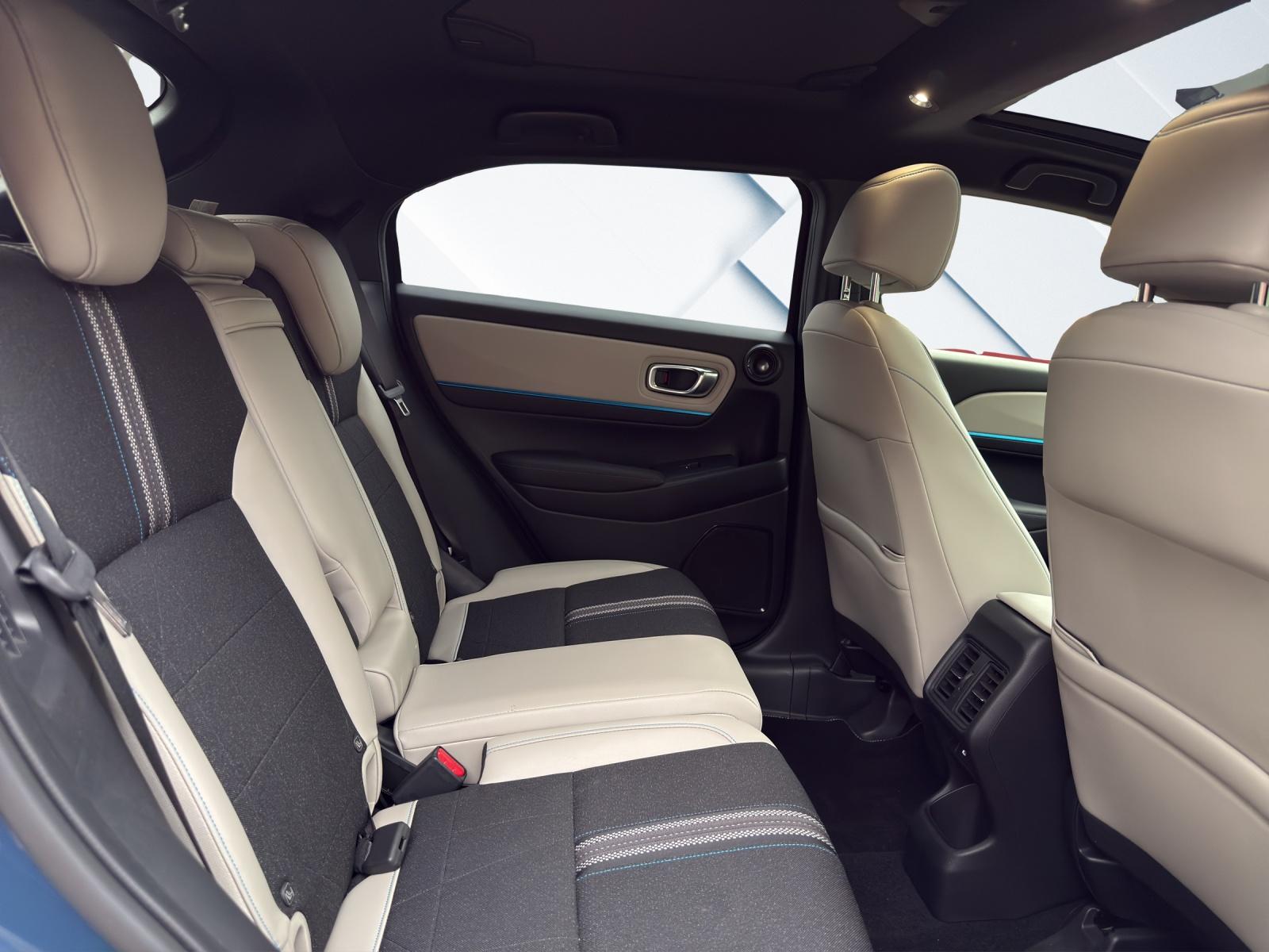 HONDA HR-V 1.5 i-MMD Advance Style Plus-image-15
