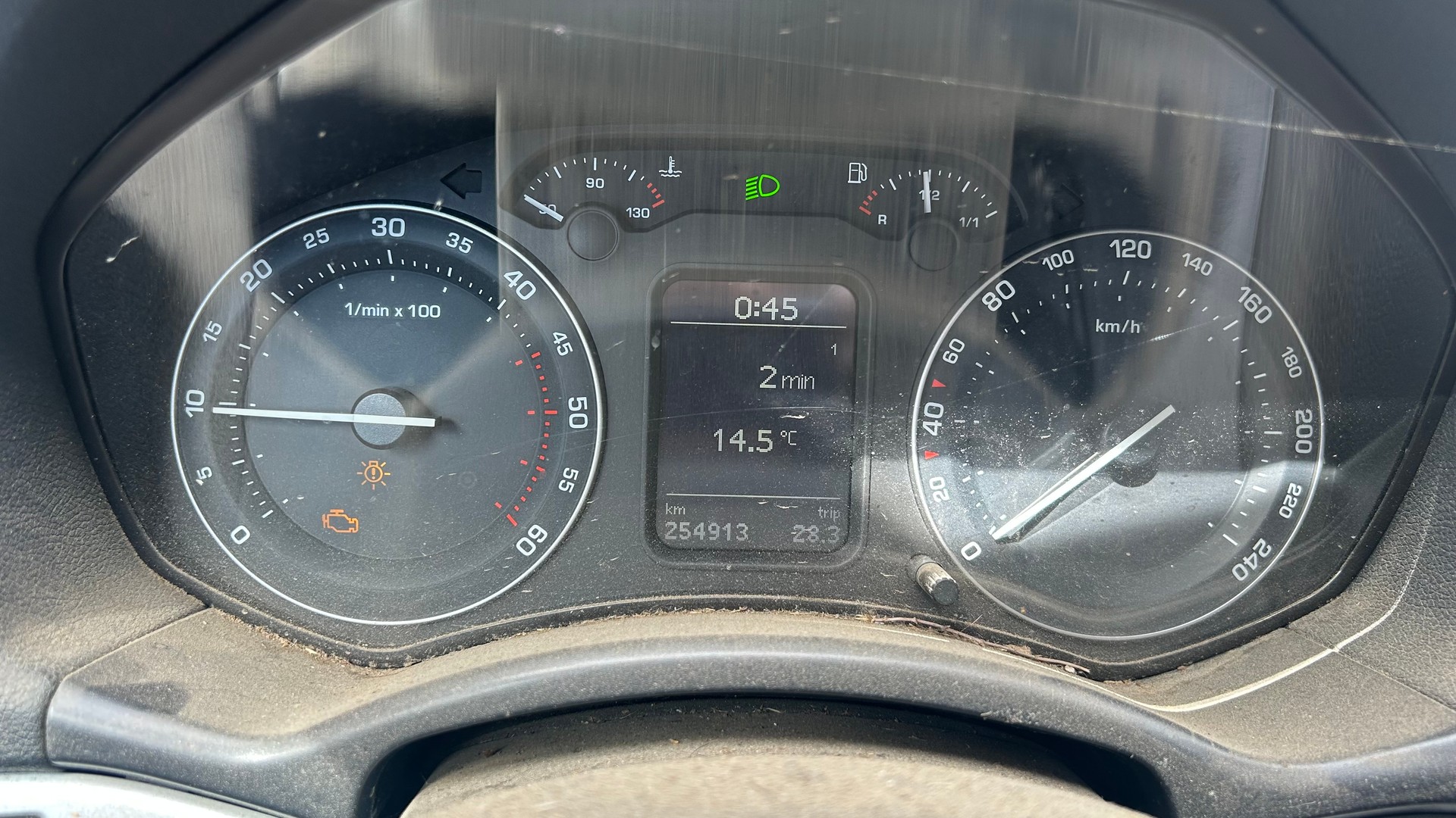SKODA Octavia 1.9 TDI Adventure 4x4-image-9