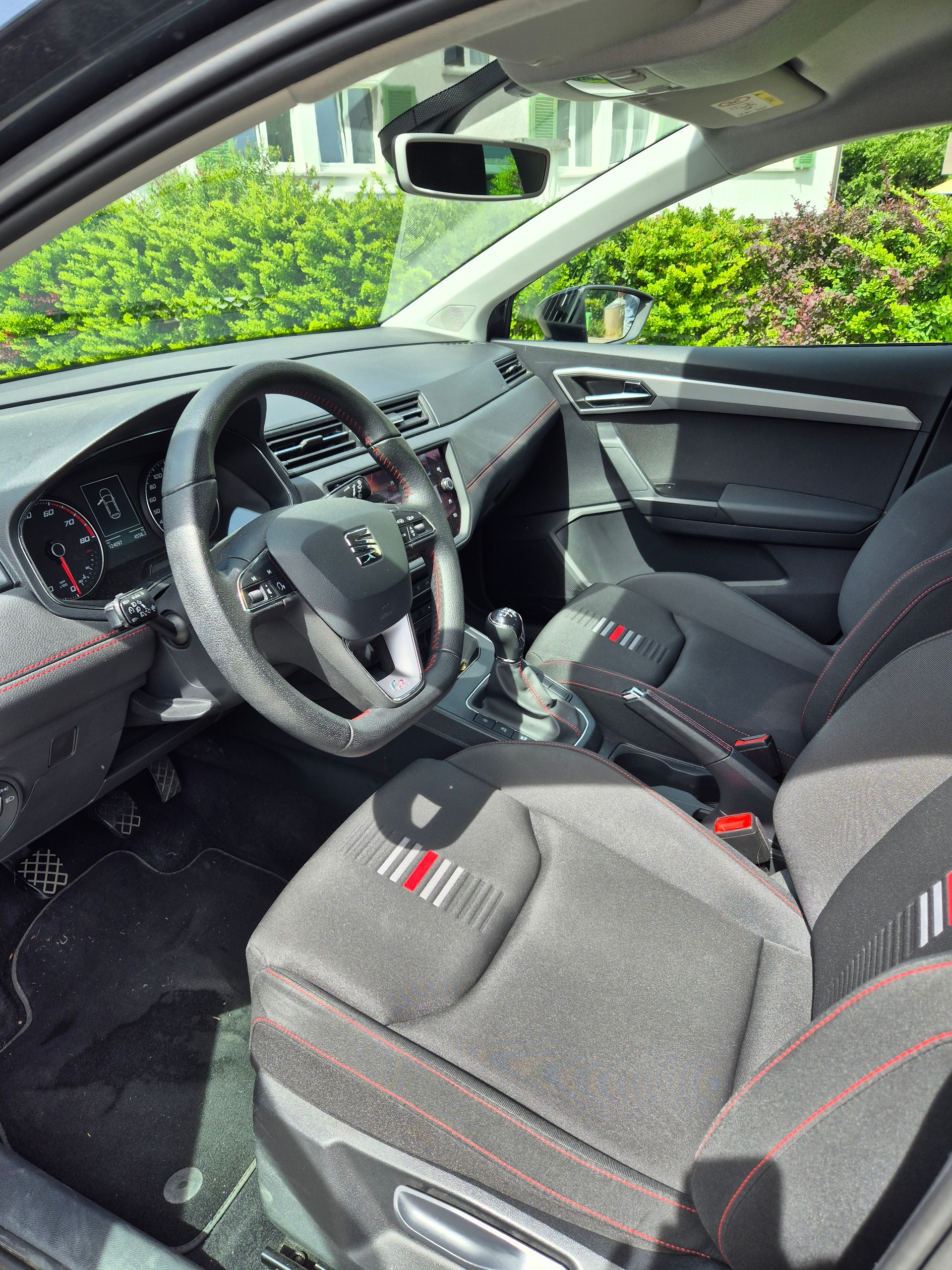 SEAT 1.0 TSI 115 FR-image-3