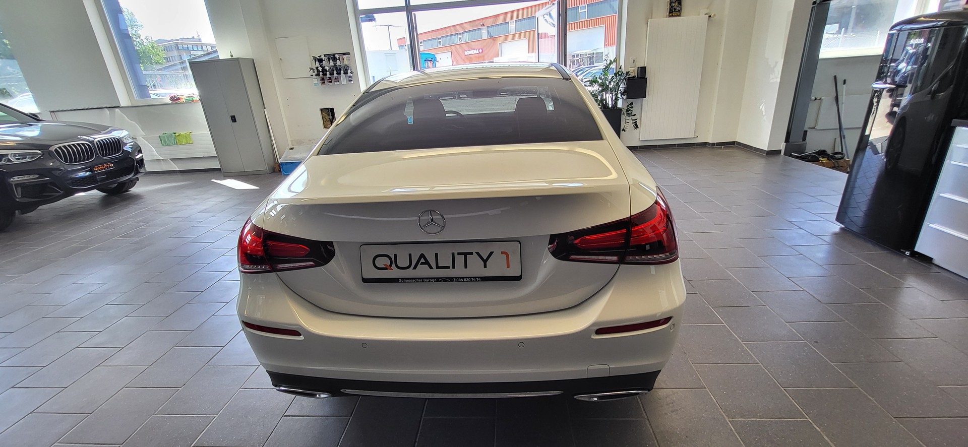 MERCEDES-BENZ A 200 Progressive 7G-DCT-image-9