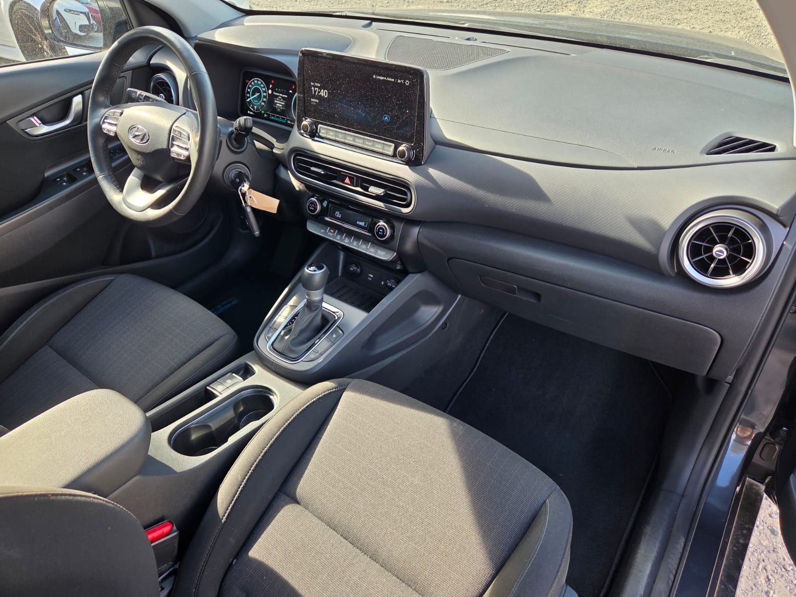 HYUNDAI Kona 1.6 GDi HEV Origo DCT-image-11