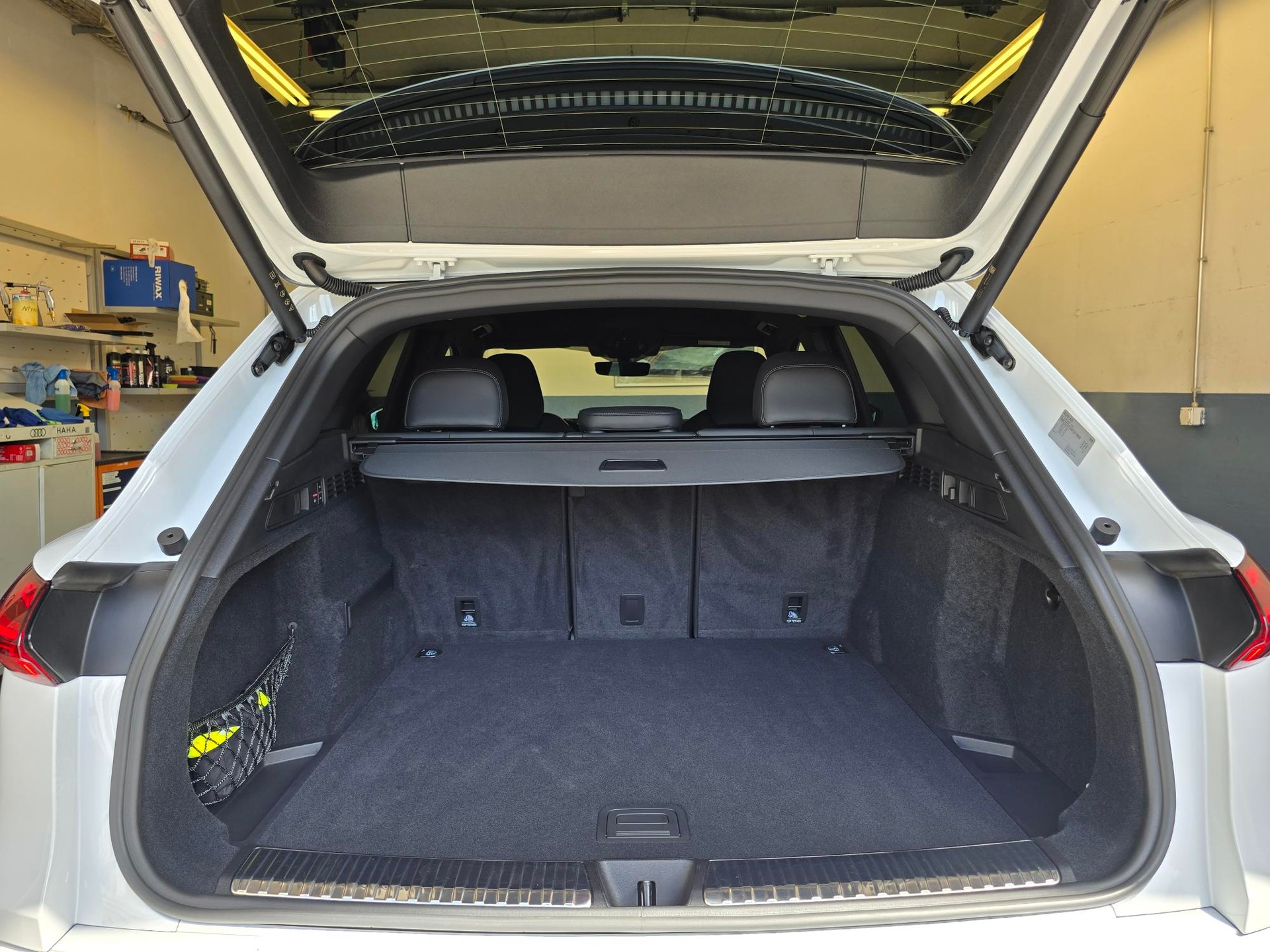 AUDI SQ5 TFSI quattro S-tronic-image-9