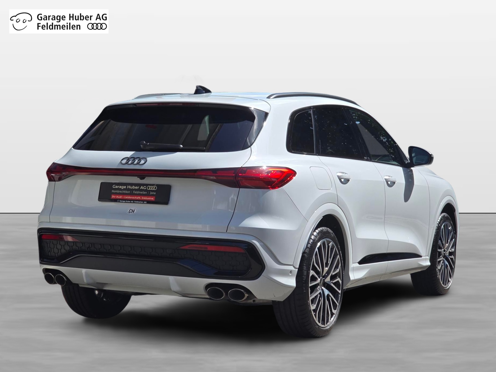AUDI SQ5 TFSI quattro S-tronic-showroom-element-2