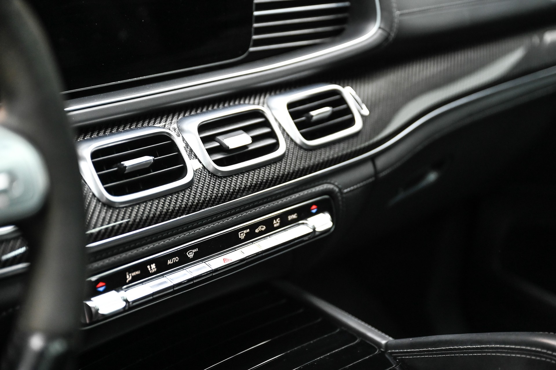 MERCEDES-BENZ GLE 63 S AMG 4matic+ Coupé-image-39