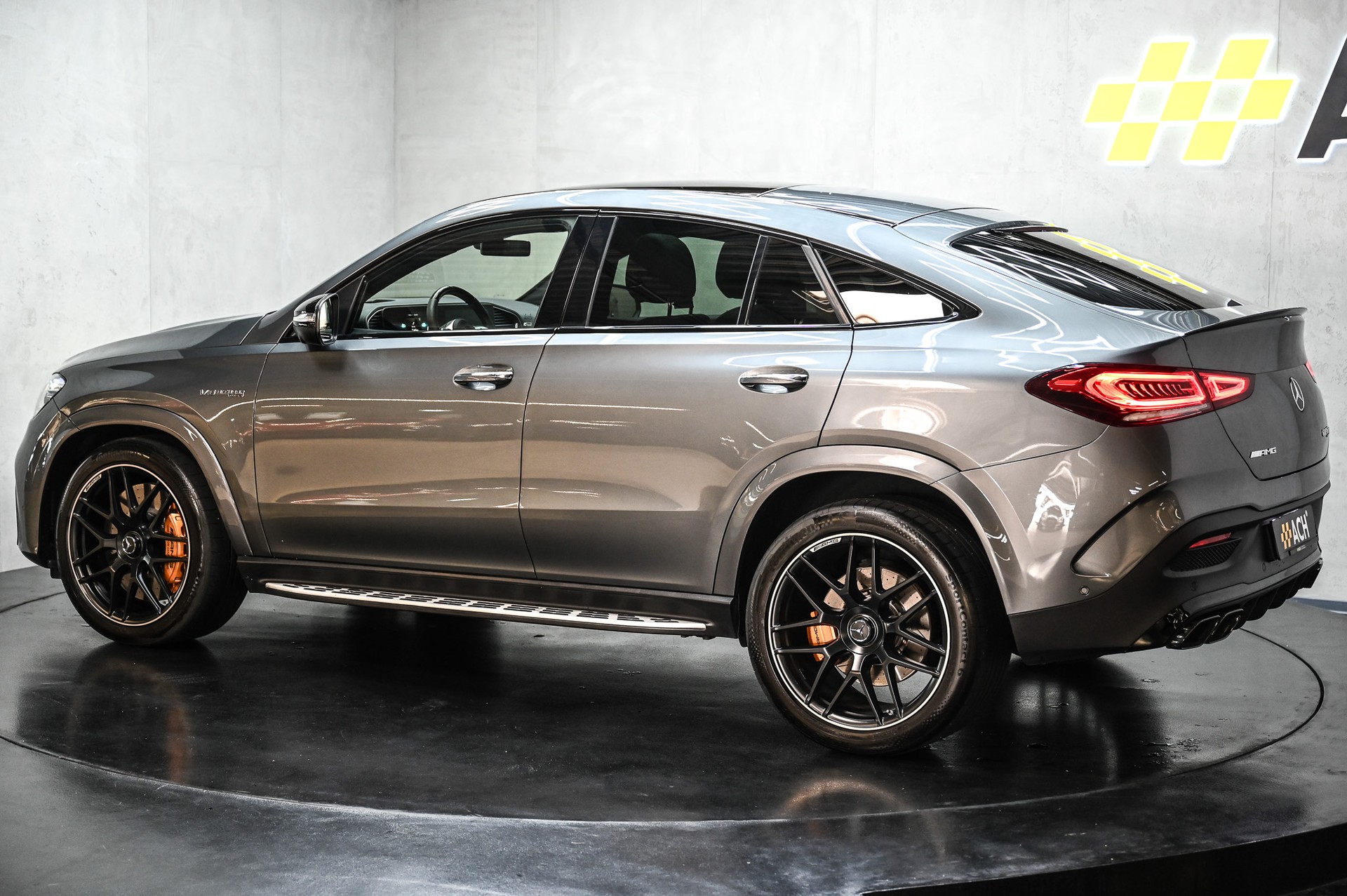 MERCEDES-BENZ GLE 63 S AMG 4matic+ Coupé-image-5