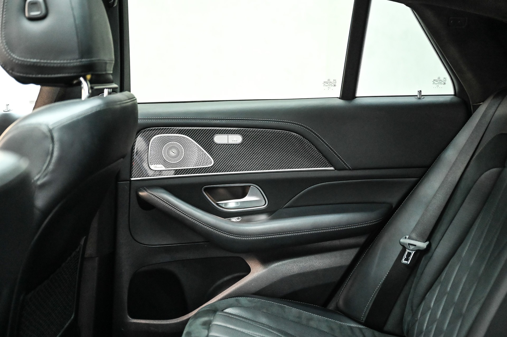 MERCEDES-BENZ GLE 63 S AMG 4matic+ Coupé-image-38