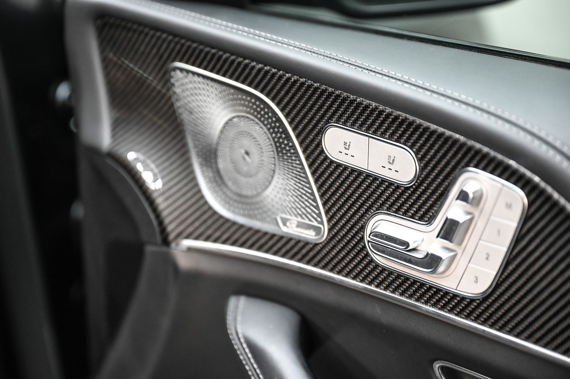 MERCEDES-BENZ GLE 63 S AMG 4matic+ Coupé-image-35