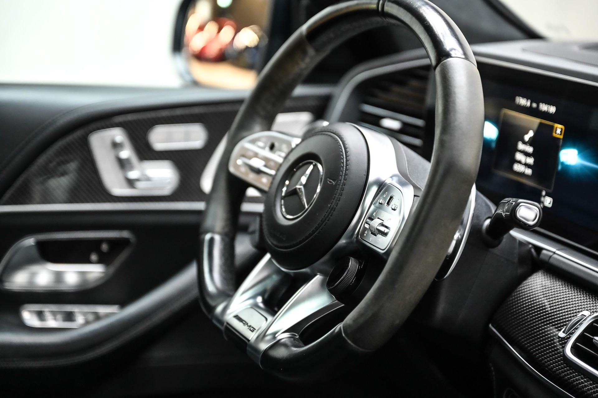 MERCEDES-BENZ GLE 63 S AMG 4matic+ Coupé-image-29