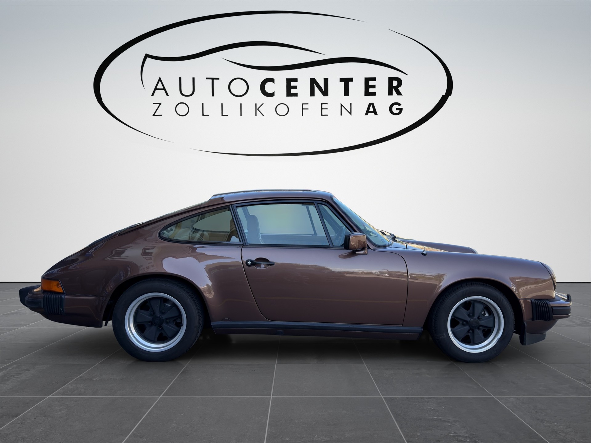 PORSCHE 911 Carrera 3.0-image-4