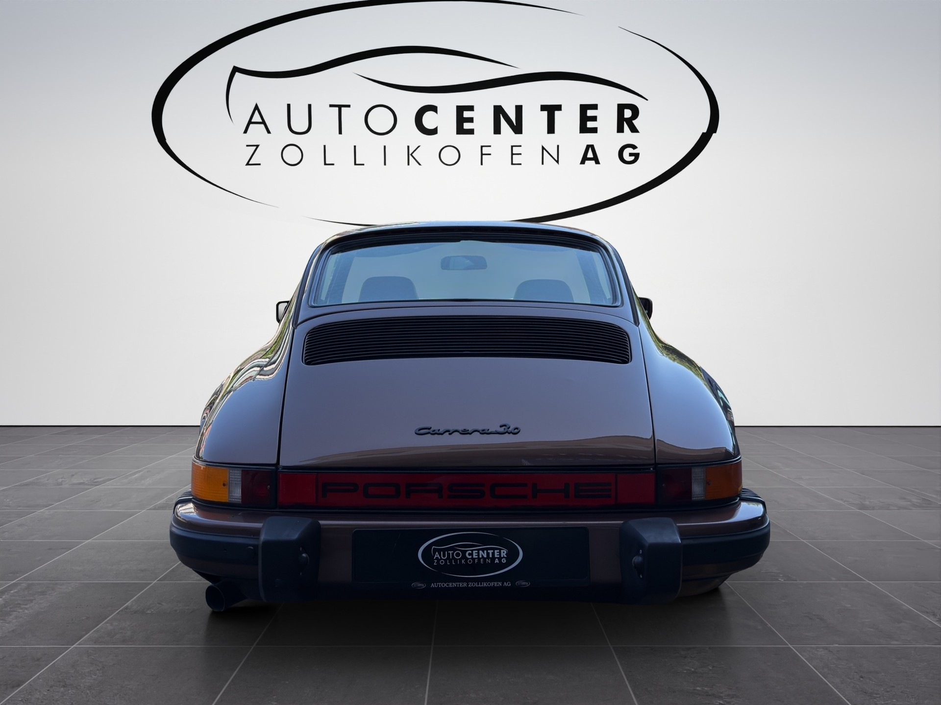 PORSCHE 911 Carrera 3.0-image-7