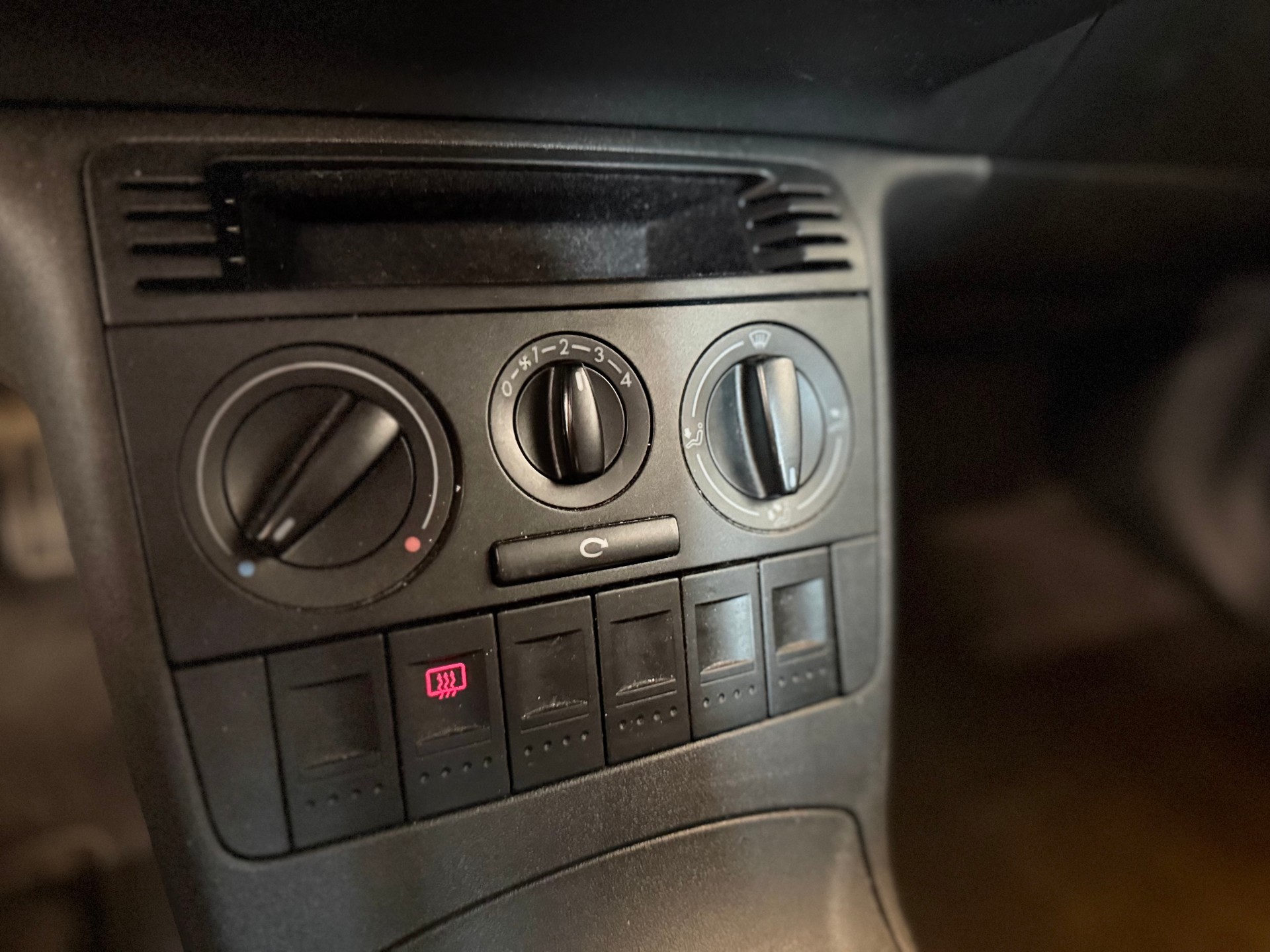 VW Lupo 60 ABS-image-12