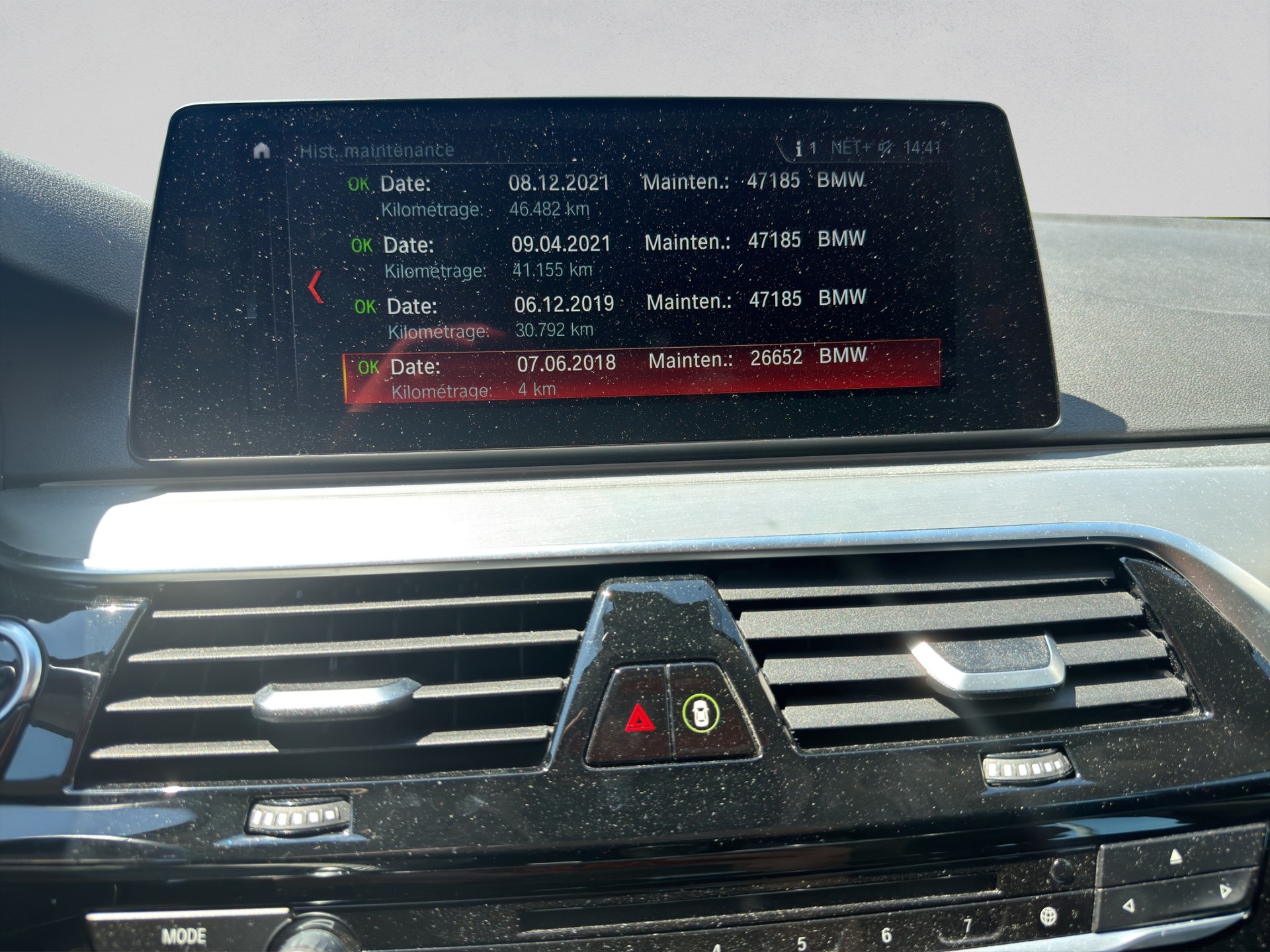 BMW 530d xDrive Touring Sport Line Steptronic-image-22