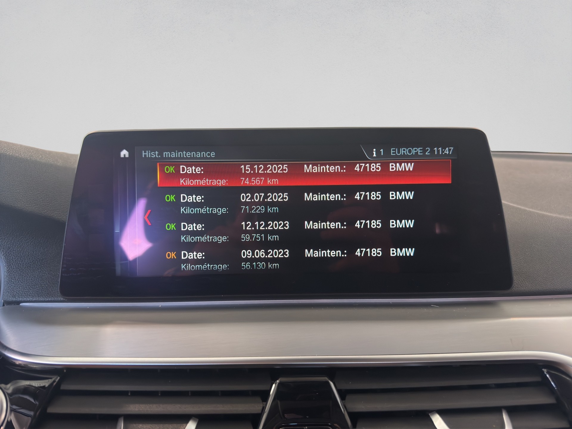 BMW 530d xDrive Touring Sport Line Steptronic-image-21