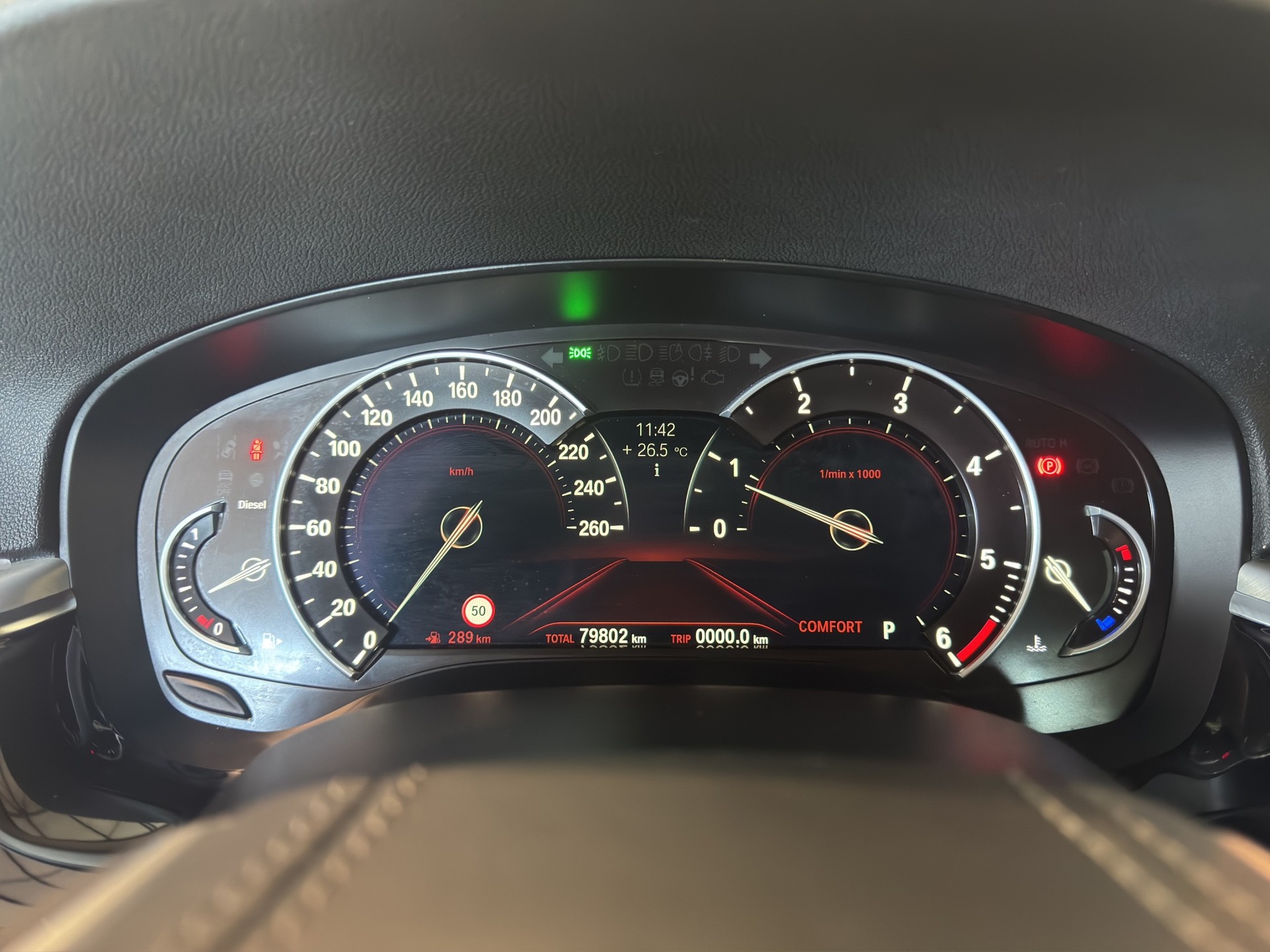 BMW 530d xDrive Touring Sport Line Steptronic-image-11